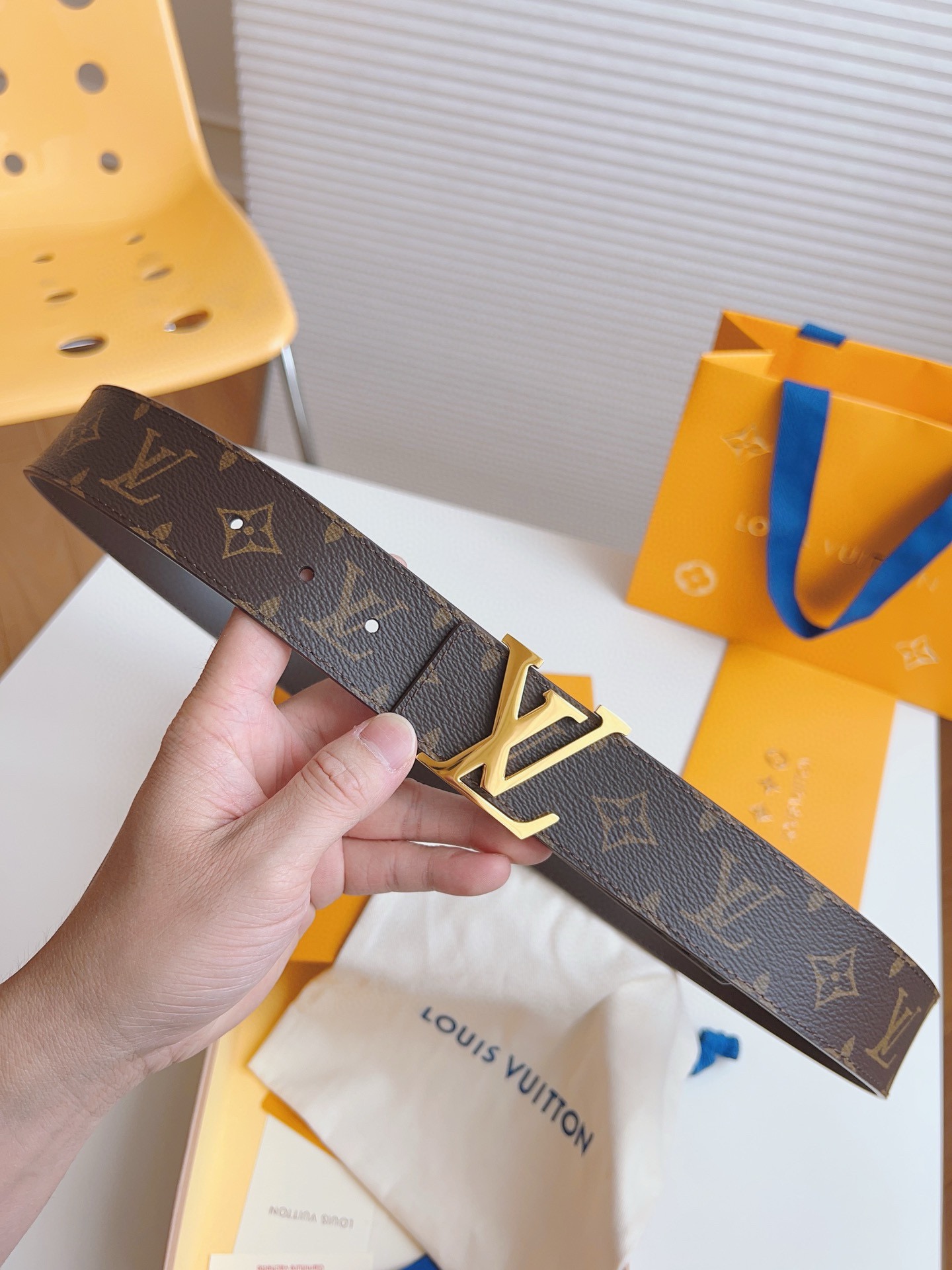 Louis Vuitton Male Basic Belt M-l