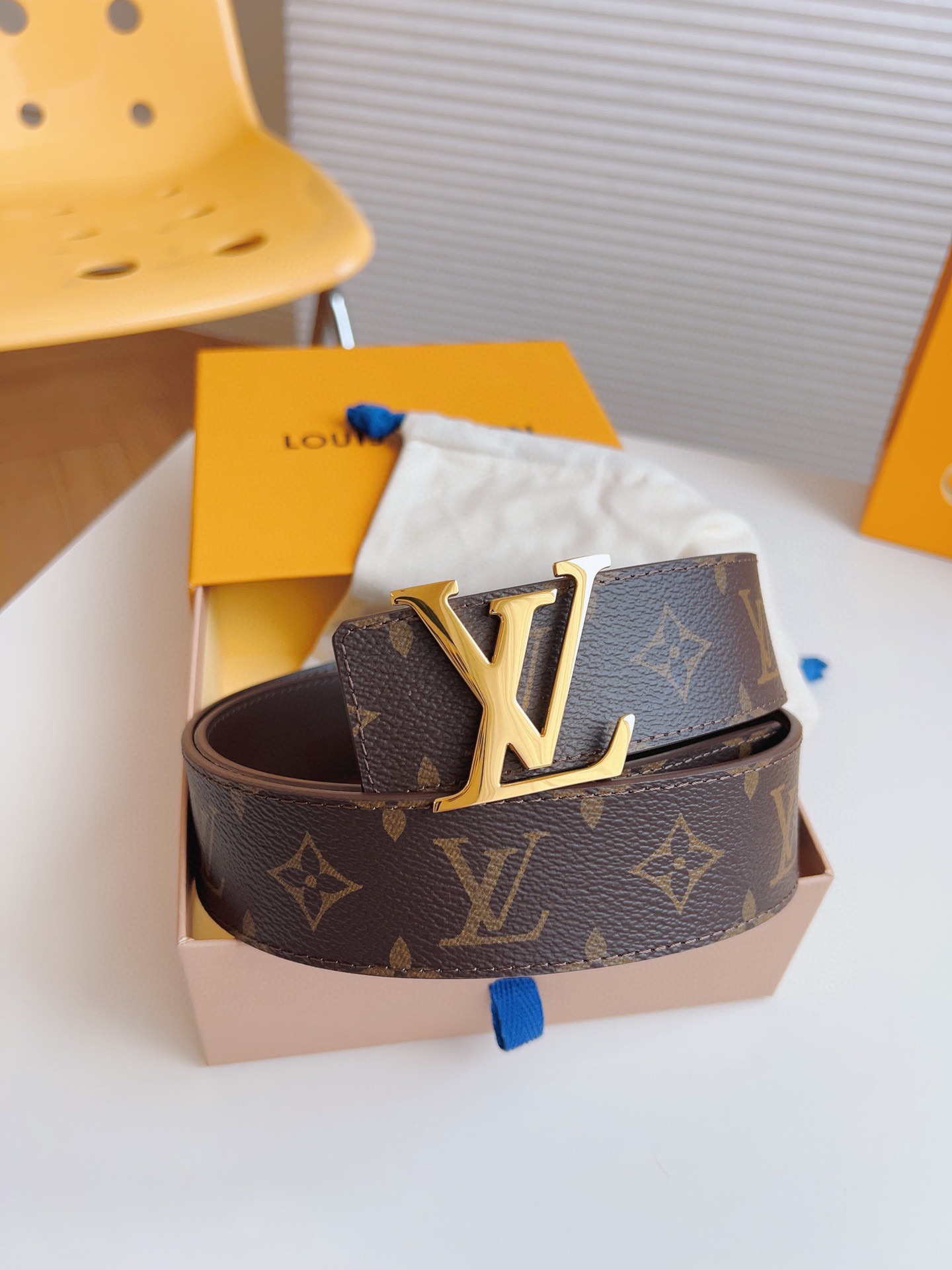 Louis Vuitton Male Basic Belt M-l