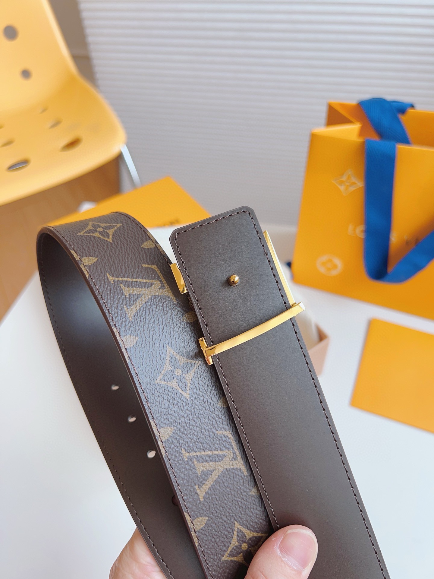 Louis Vuitton Male Basic Belt M-l