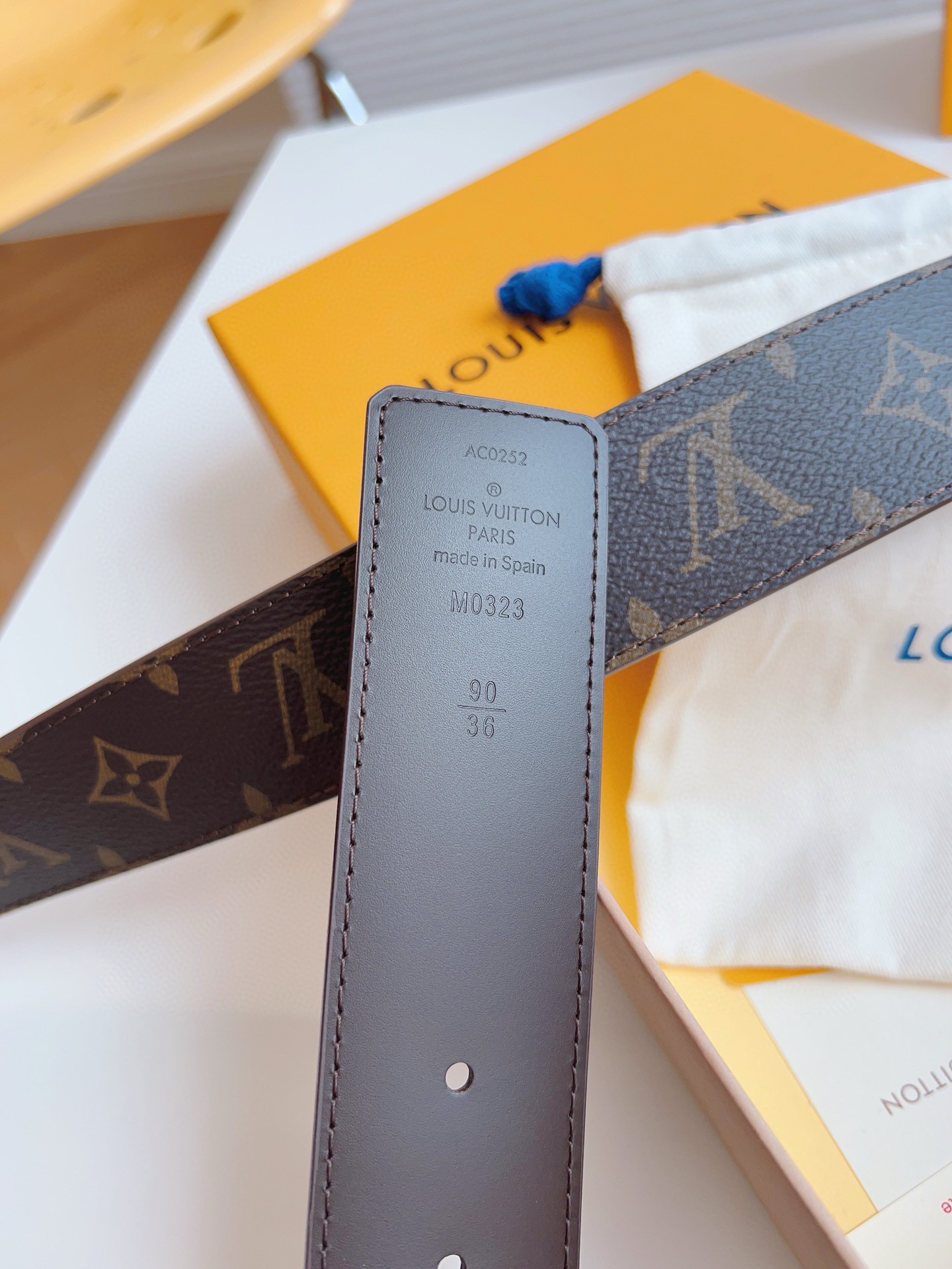 Louis Vuitton Male Basic Belt M-l