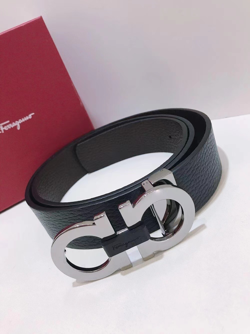 Salvatore Ferragamo Male Leather Belt Top Grain Leather 13514-s-m-l