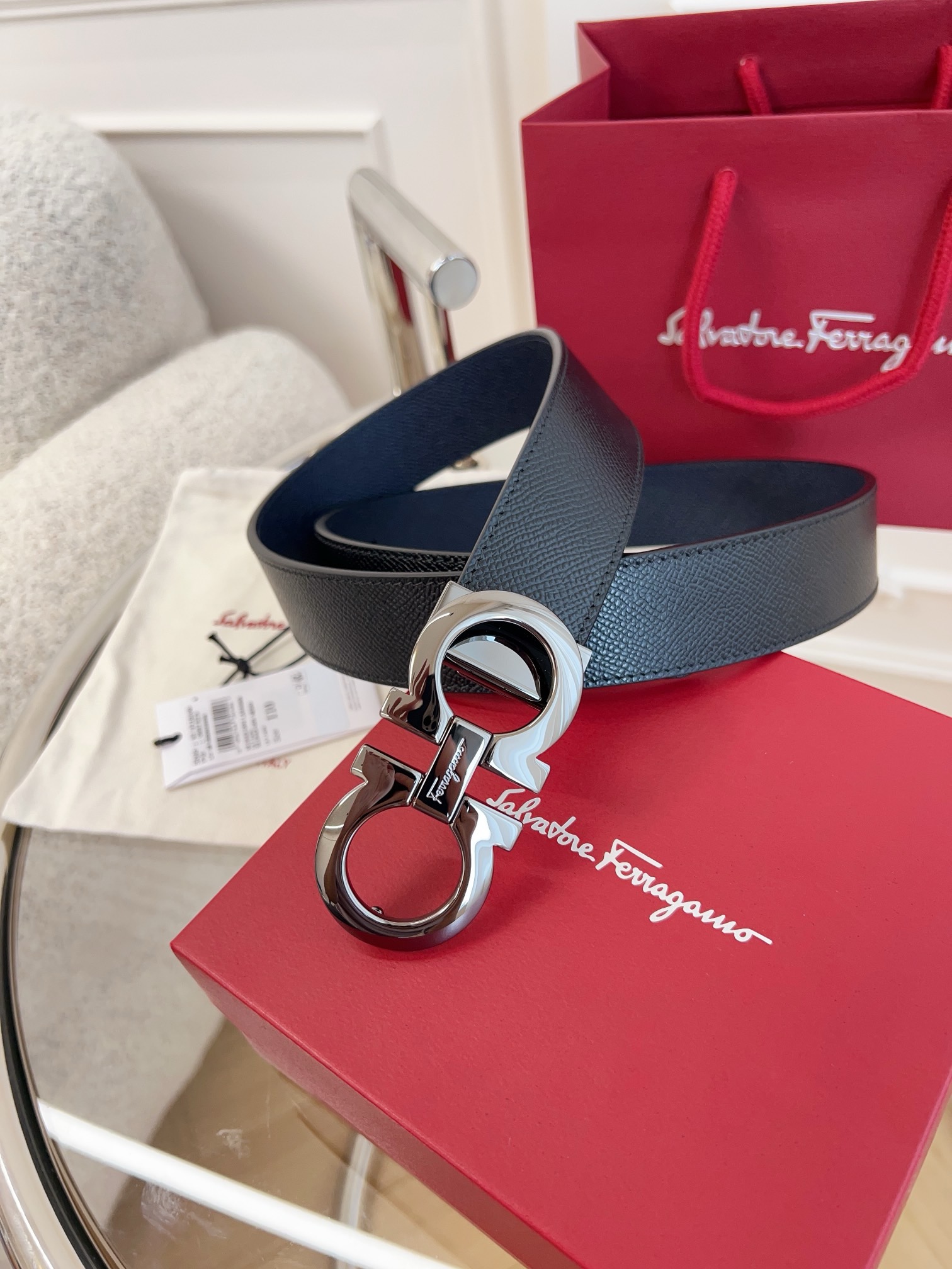 Salvatore Ferragamo Leather Belt M