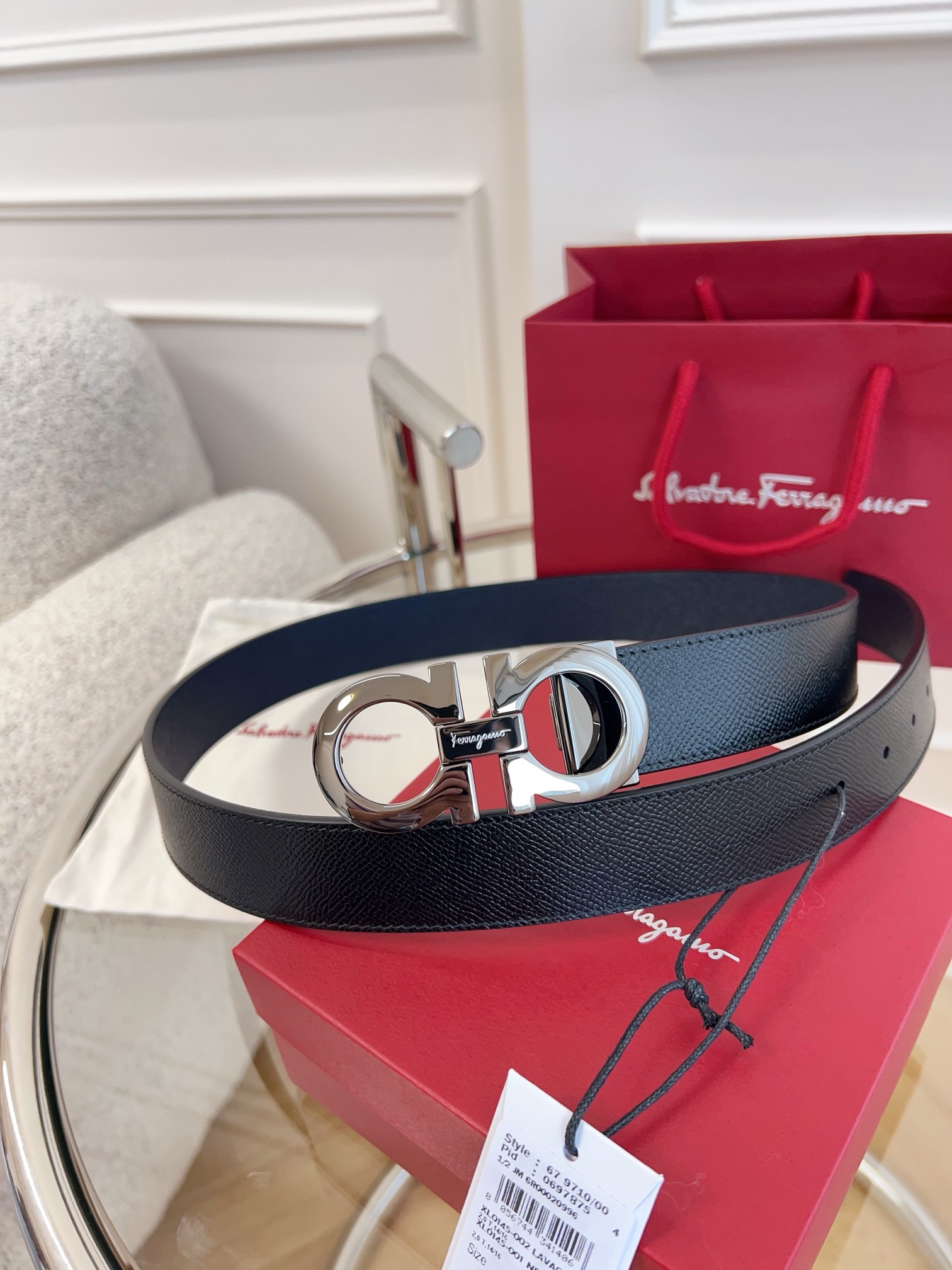 Salvatore Ferragamo Leather Belt M