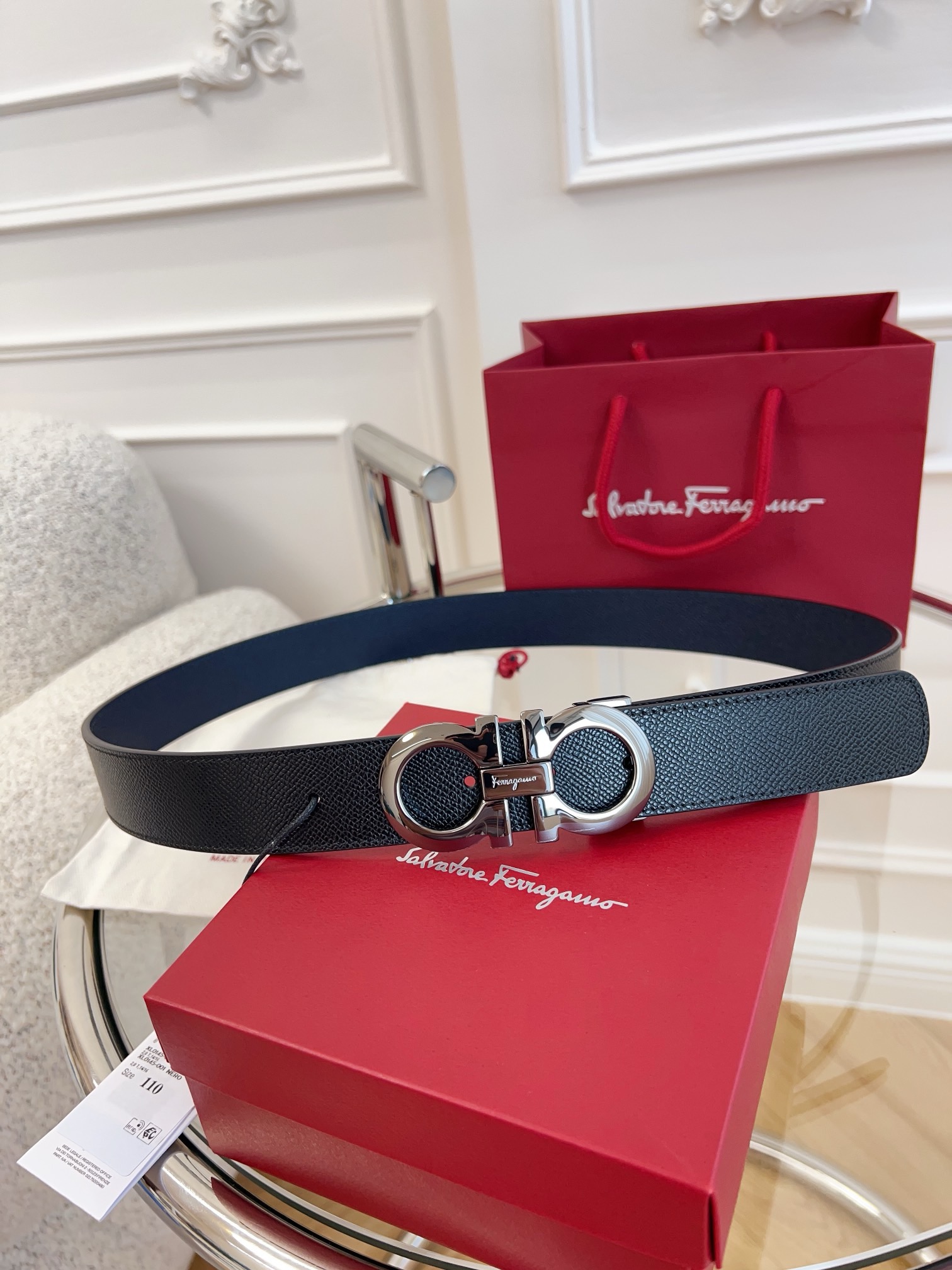 Salvatore Ferragamo Leather Belt M