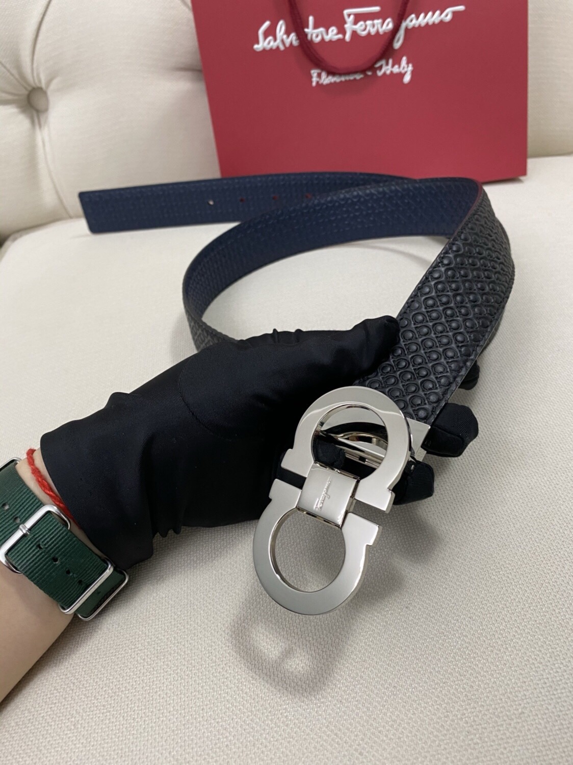 Salvatore Ferragamo Leather Belt M
