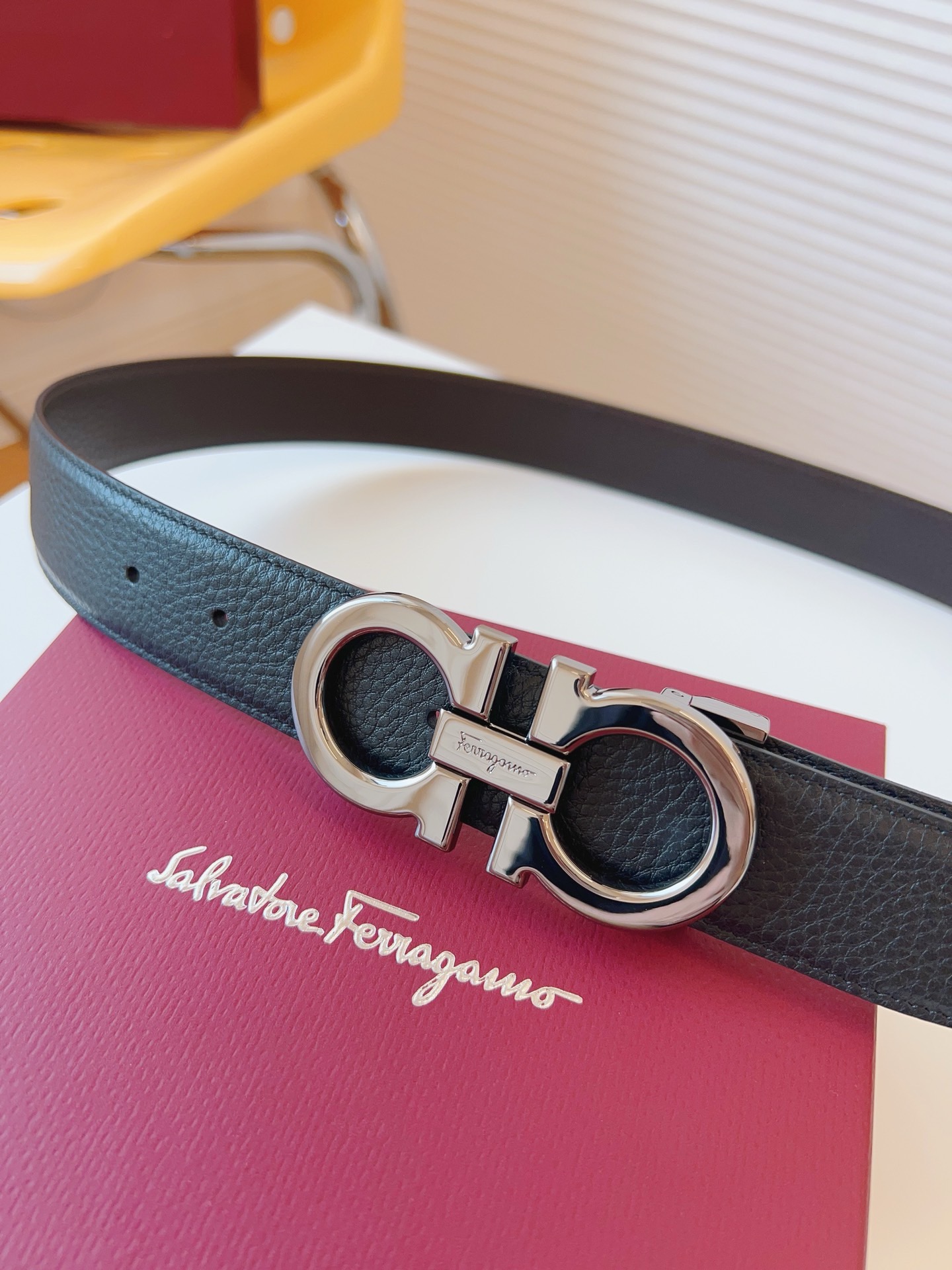 Salvatore Ferragamo Leather Belt M