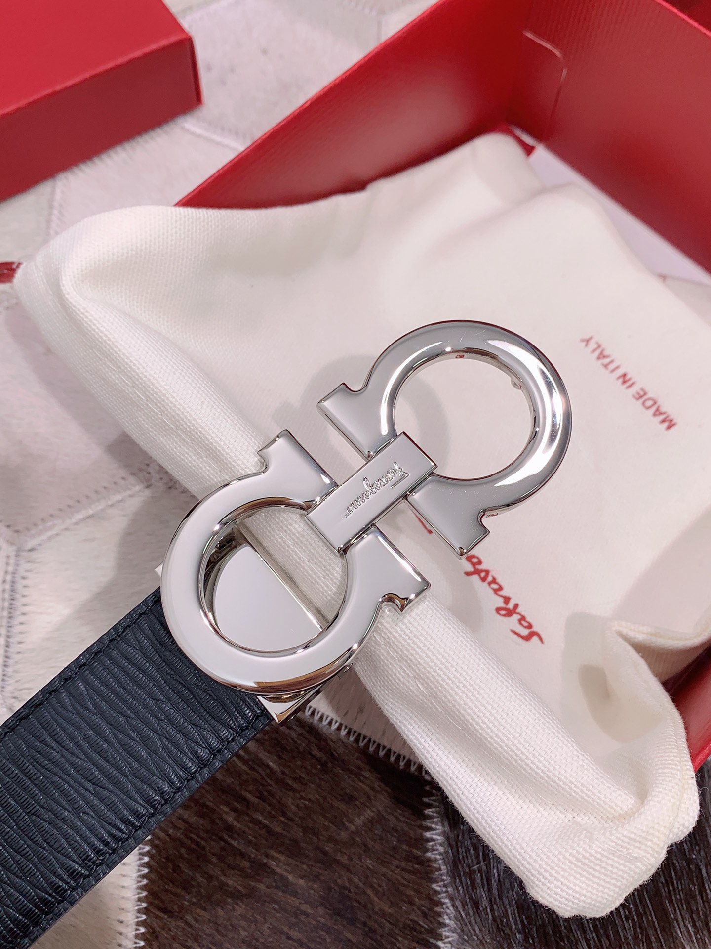 Salvatore Ferragamo Male Leather Belt Top Grain Leather S-m-l