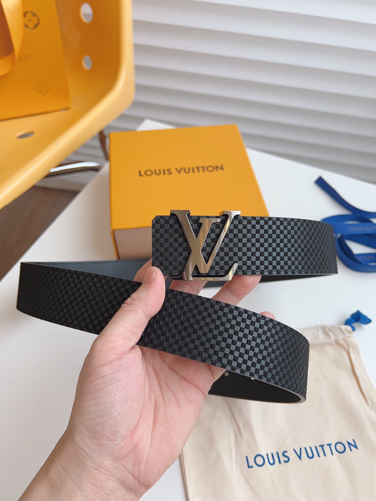 Louis Vuitton Male Basic Belt M-l