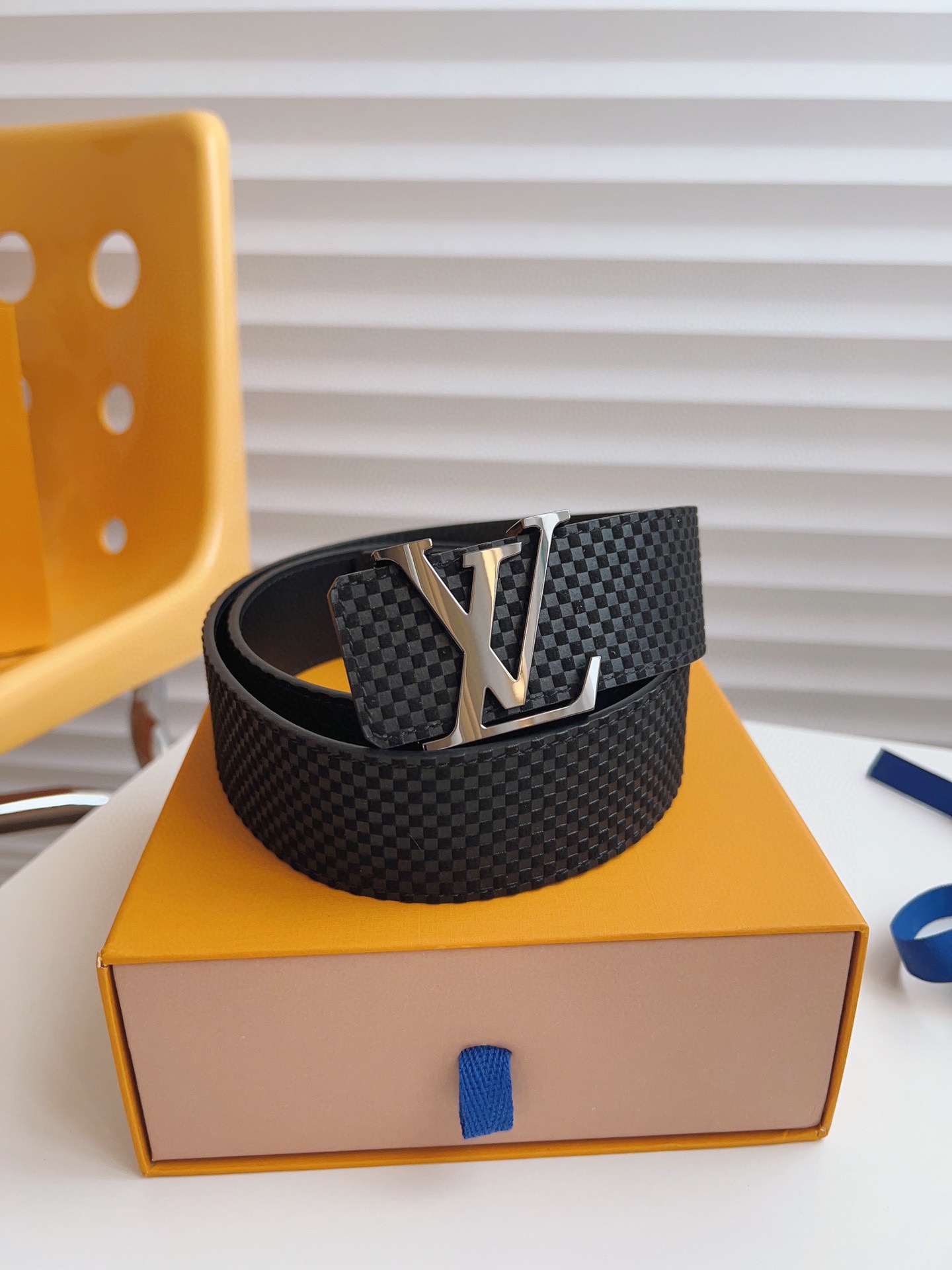 Louis Vuitton Male Basic Belt M-l