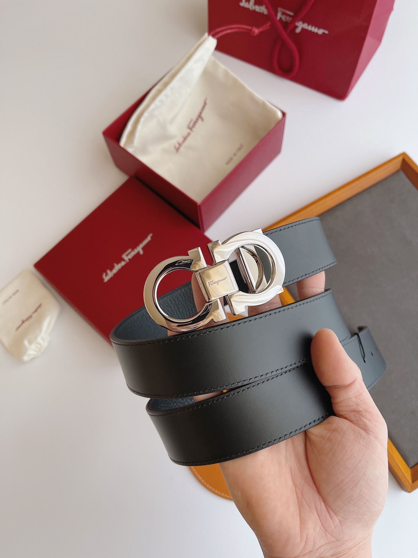 Salvatore Ferragamo Male Leather Belt Top Grain Leather M