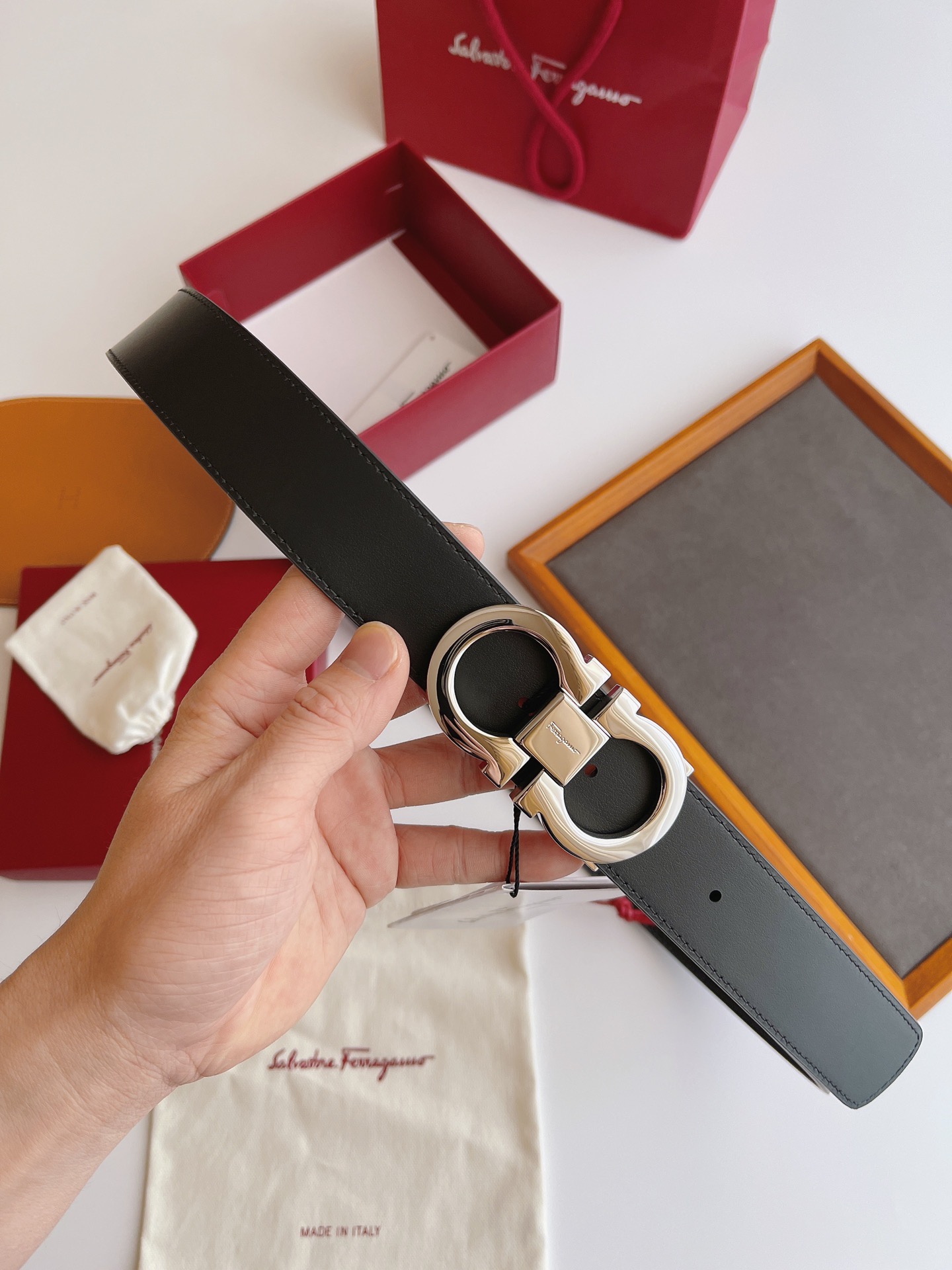 Salvatore Ferragamo Male Leather Belt Top Grain Leather M