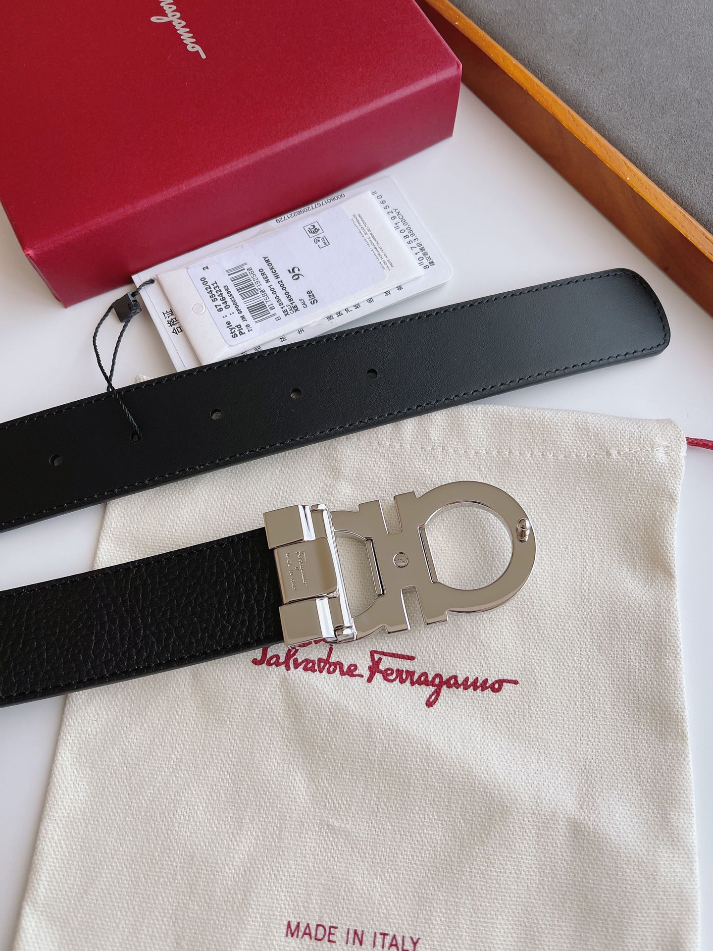 Salvatore Ferragamo Male Leather Belt Top Grain Leather M