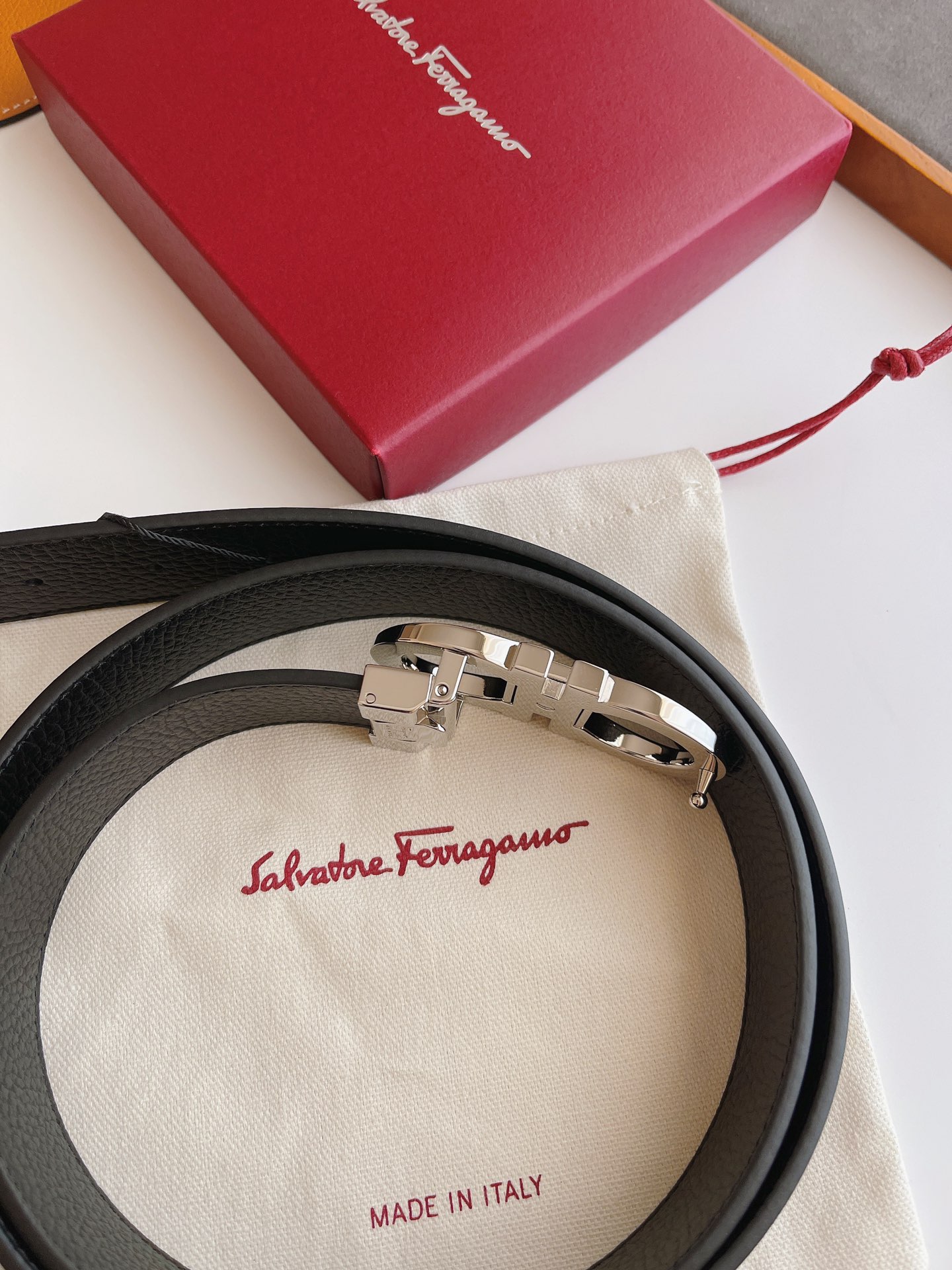 Salvatore Ferragamo Male Leather Belt Top Grain Leather M