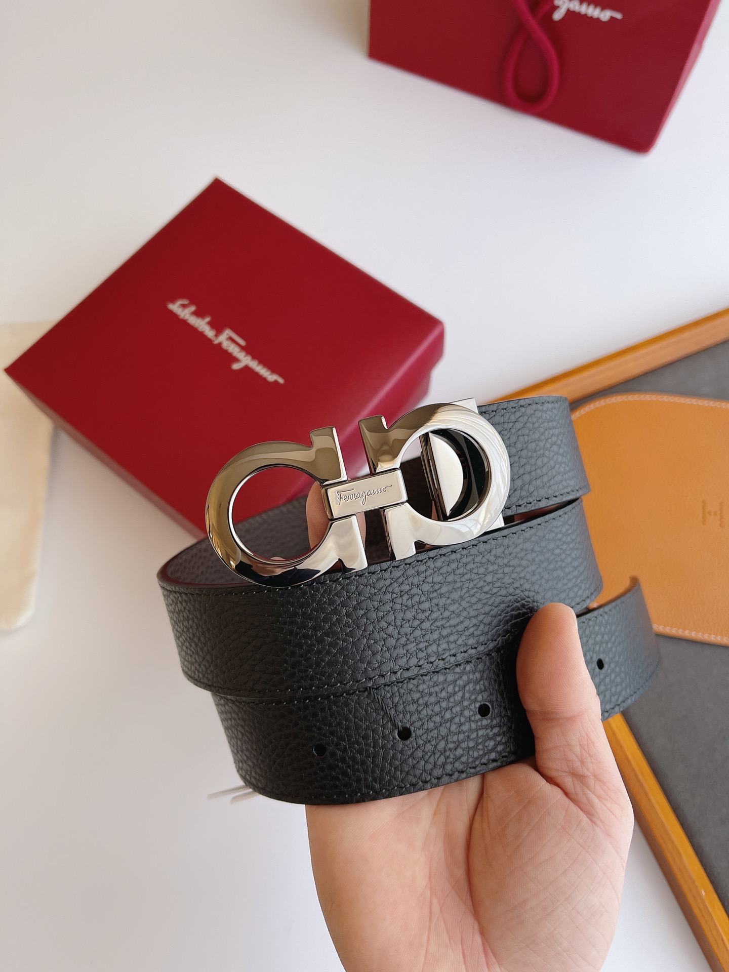 Salvatore Ferragamo Male Leather Belt Top Grain Leather M