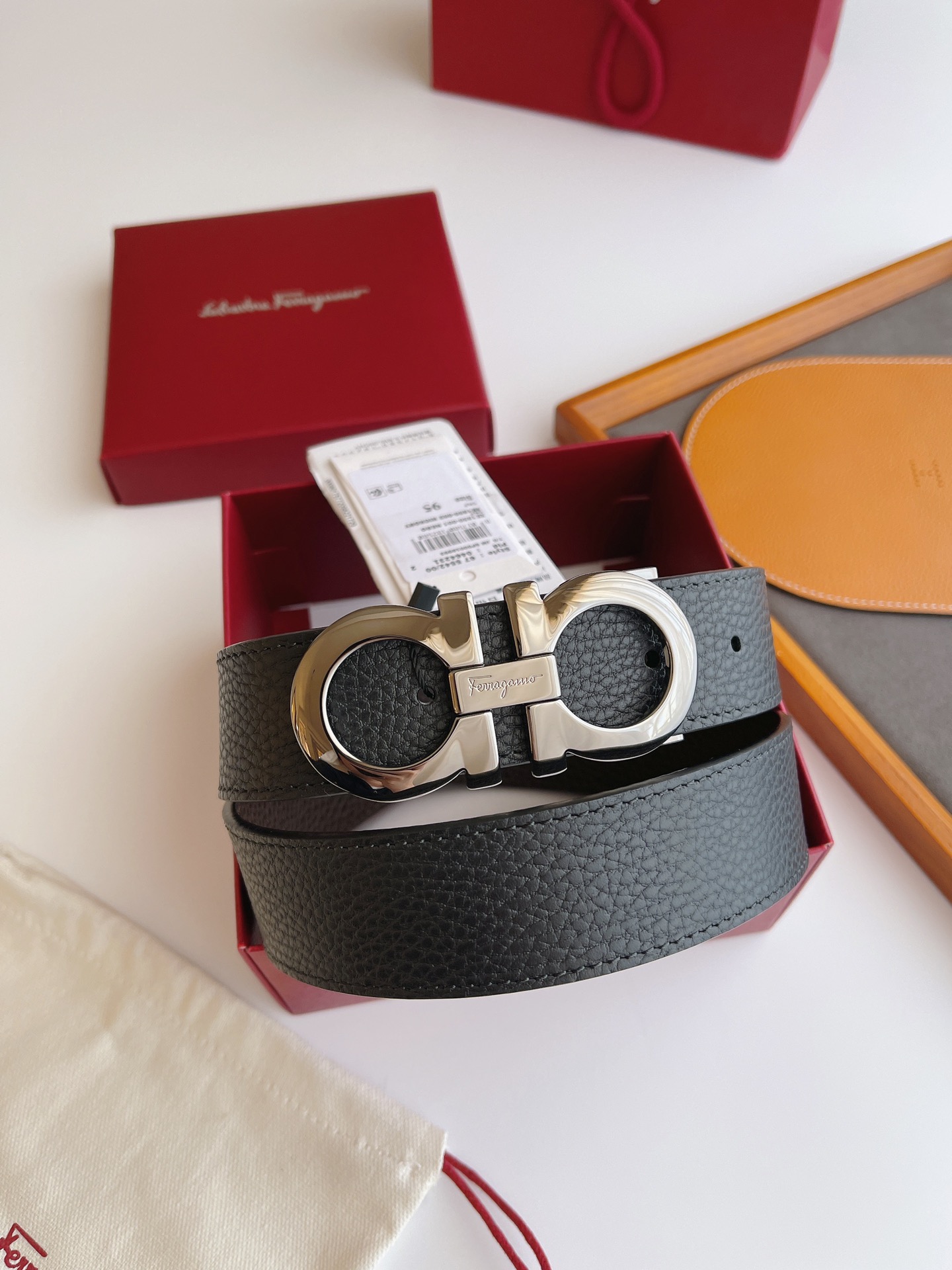 Salvatore Ferragamo Male Leather Belt Top Grain Leather M
