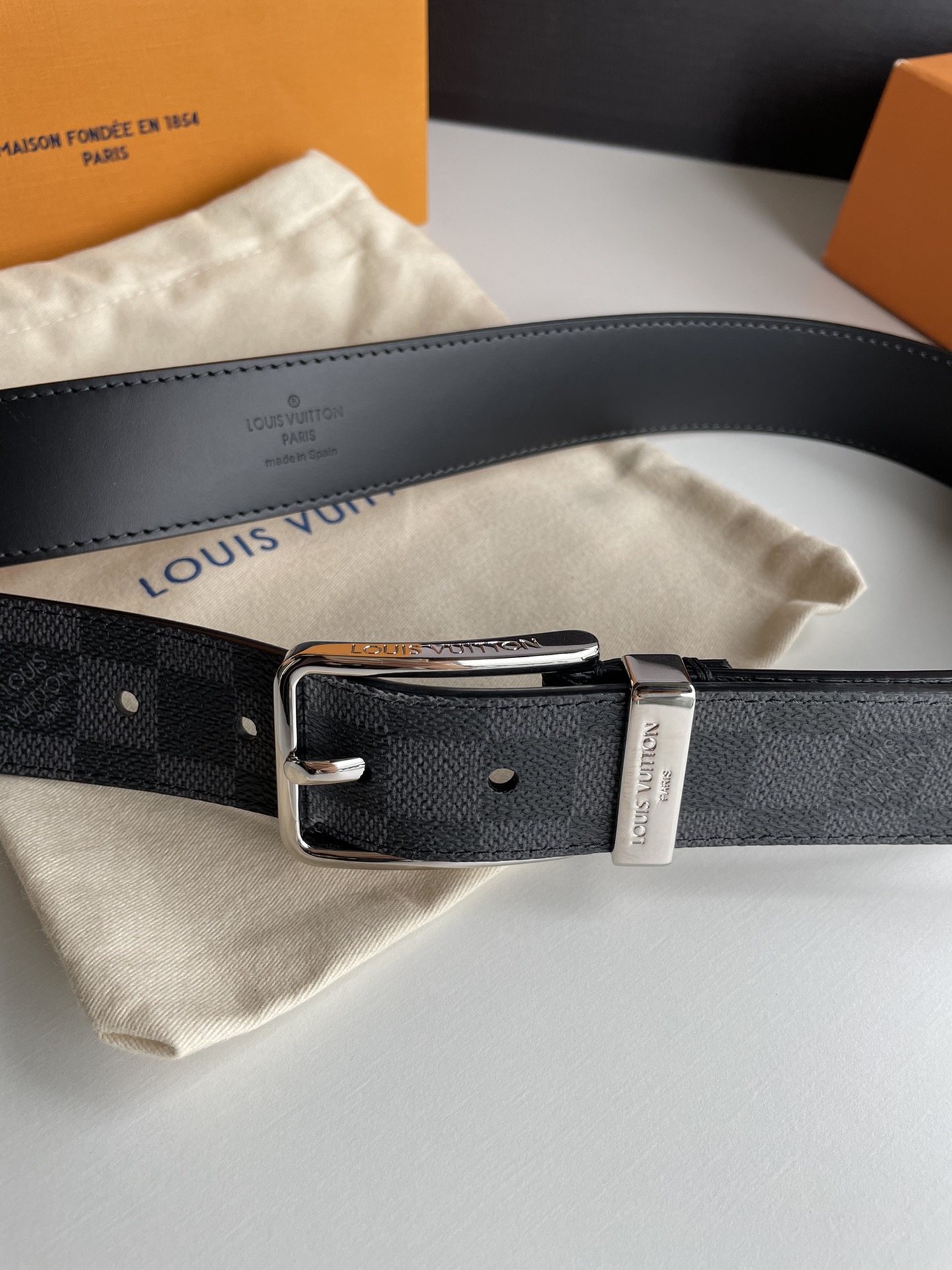 Louis Vuitton Leather Belt Cow Leather M