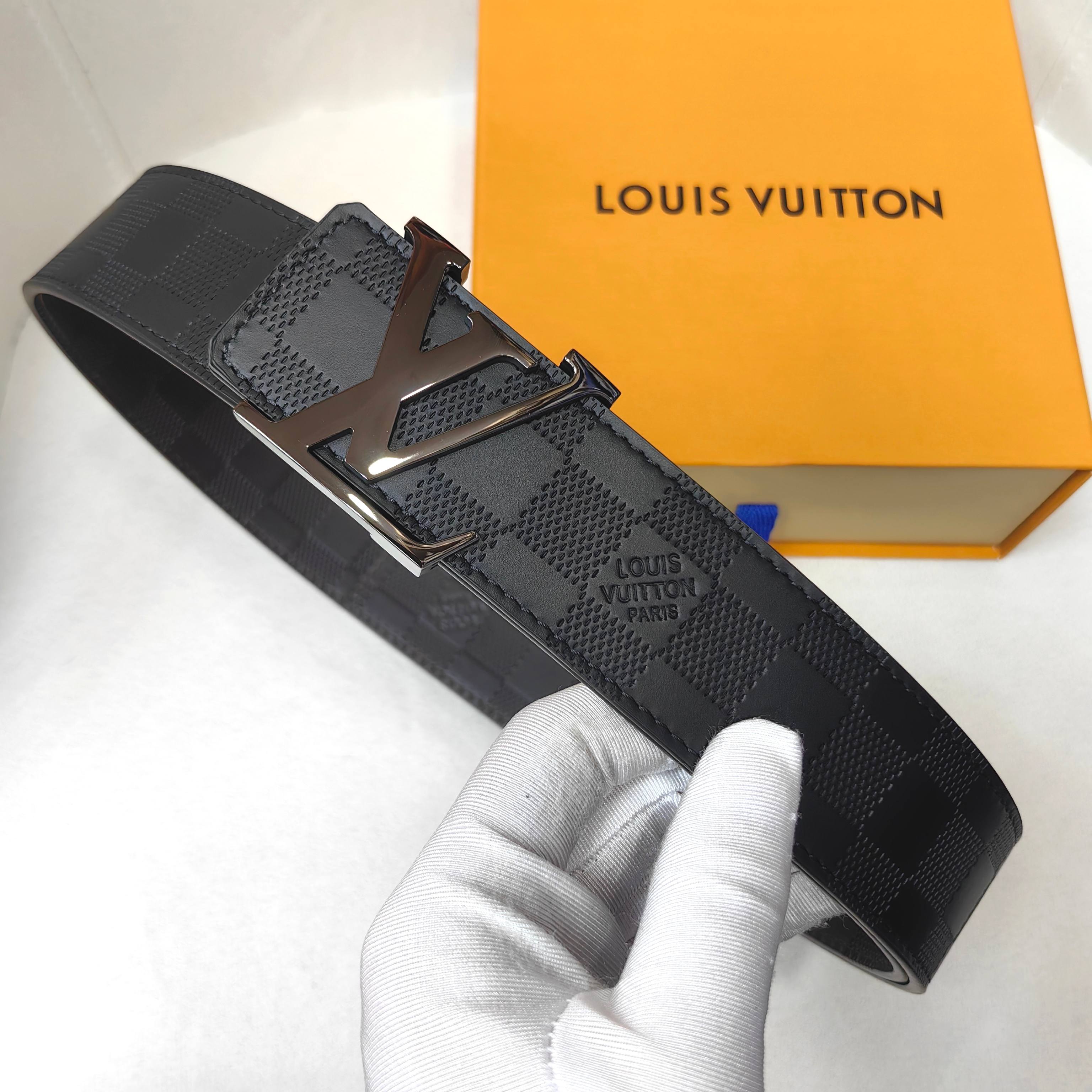 Louis Vuitton Basic Belt L