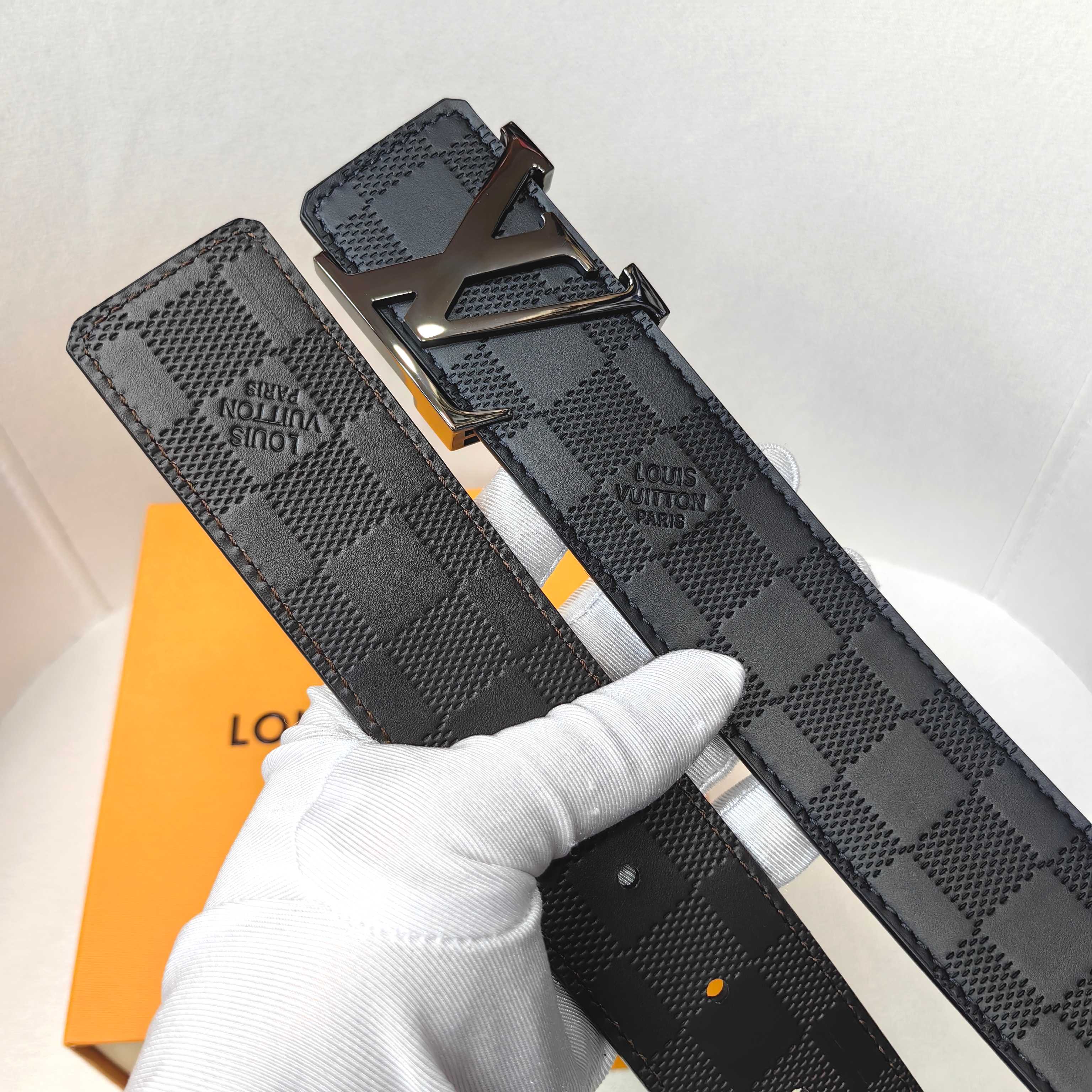 Louis Vuitton Basic Belt L