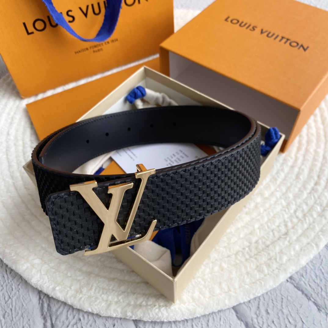 Louis Vuitton Leather Belt S-m-l