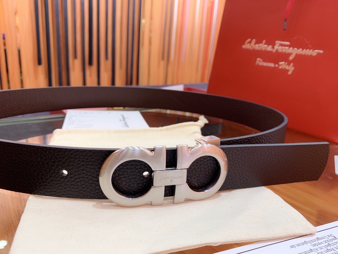 Salvatore Ferragamo Male Leather Belt Cow Leather M