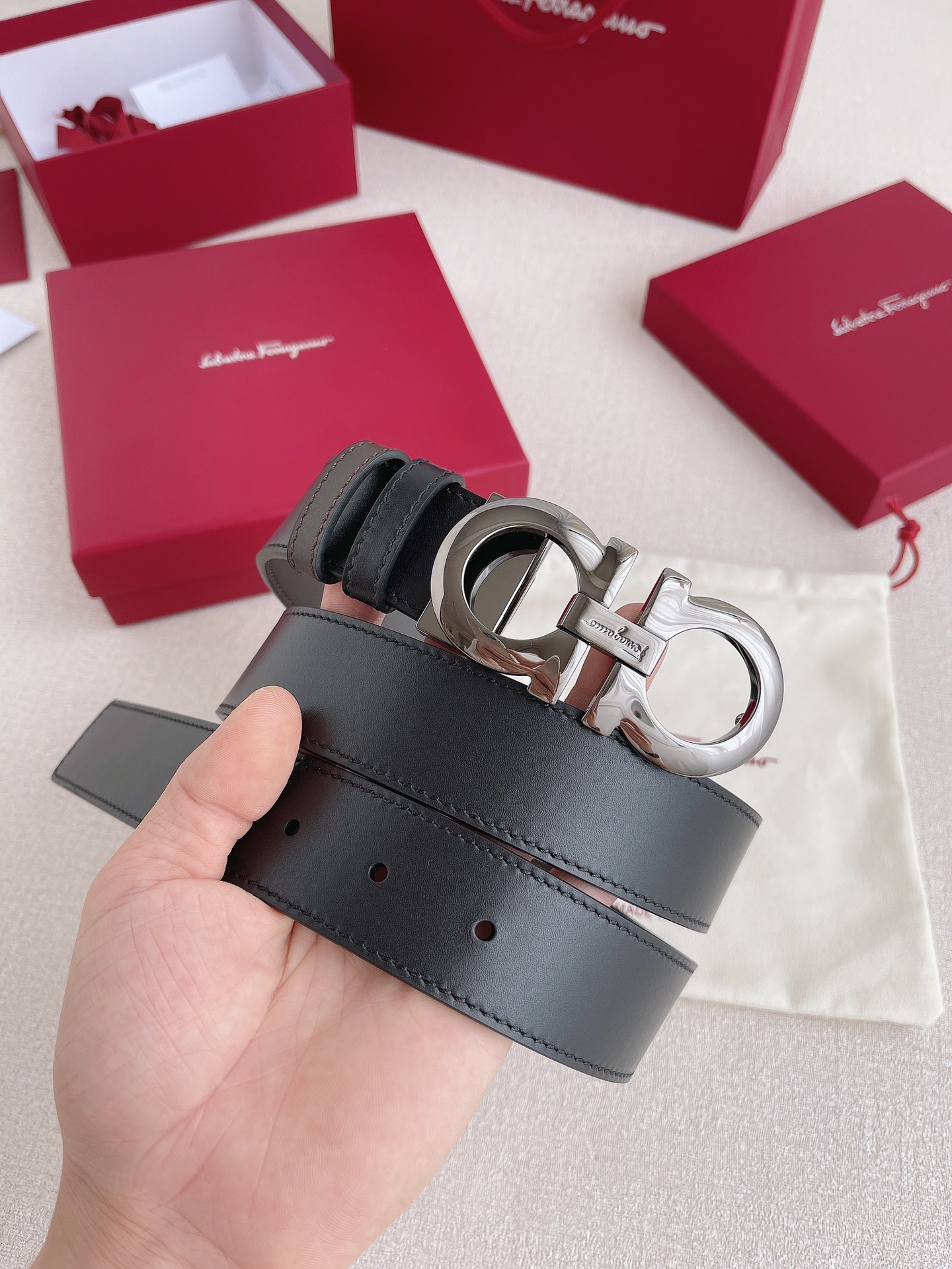 Salvatore Ferragamo Leather Belt Adjustable 35mm-m