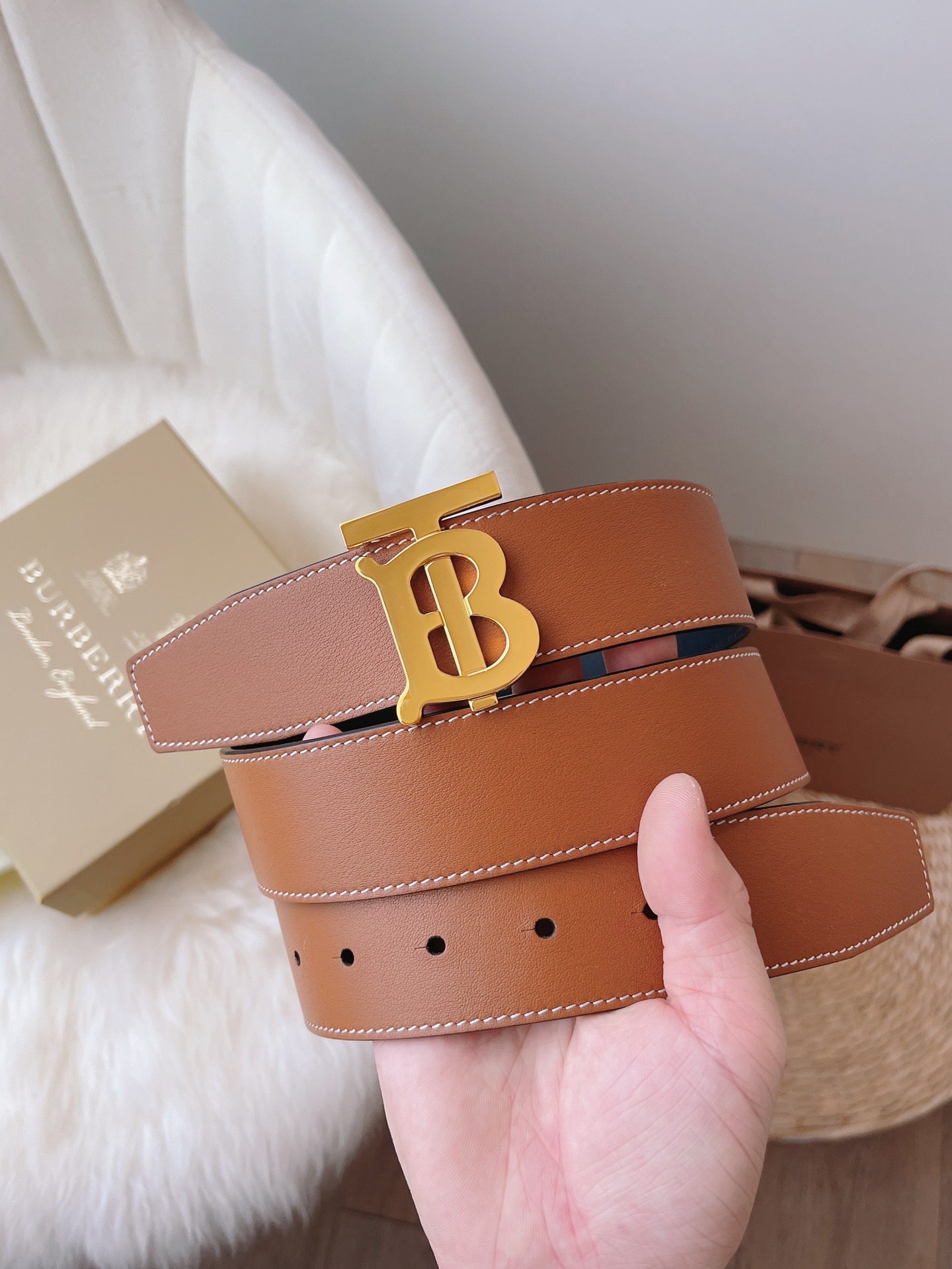 Burberry Male Leather Belt 40mm