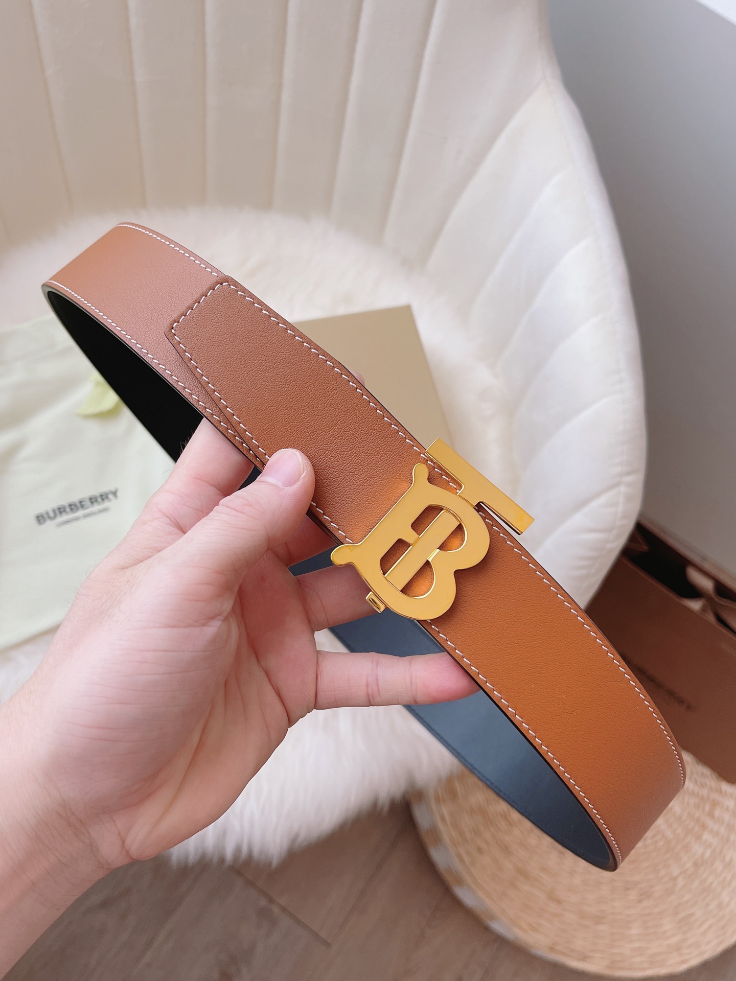 Burberry Male Leather Belt 40mm