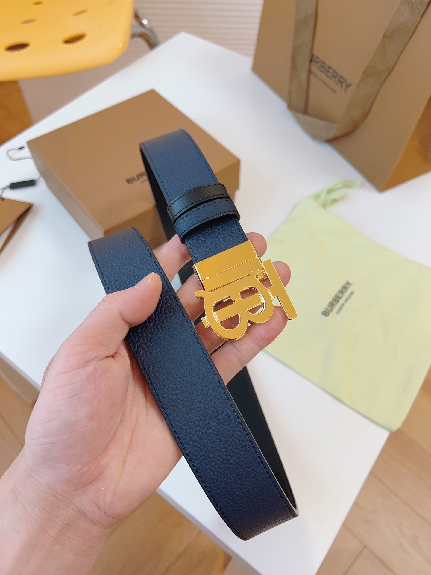 Burberry Basic Belt Top Grain Leather 34mm