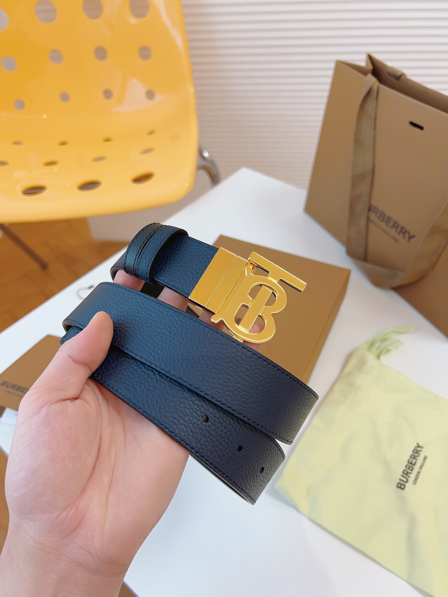 Burberry Basic Belt Top Grain Leather 34mm