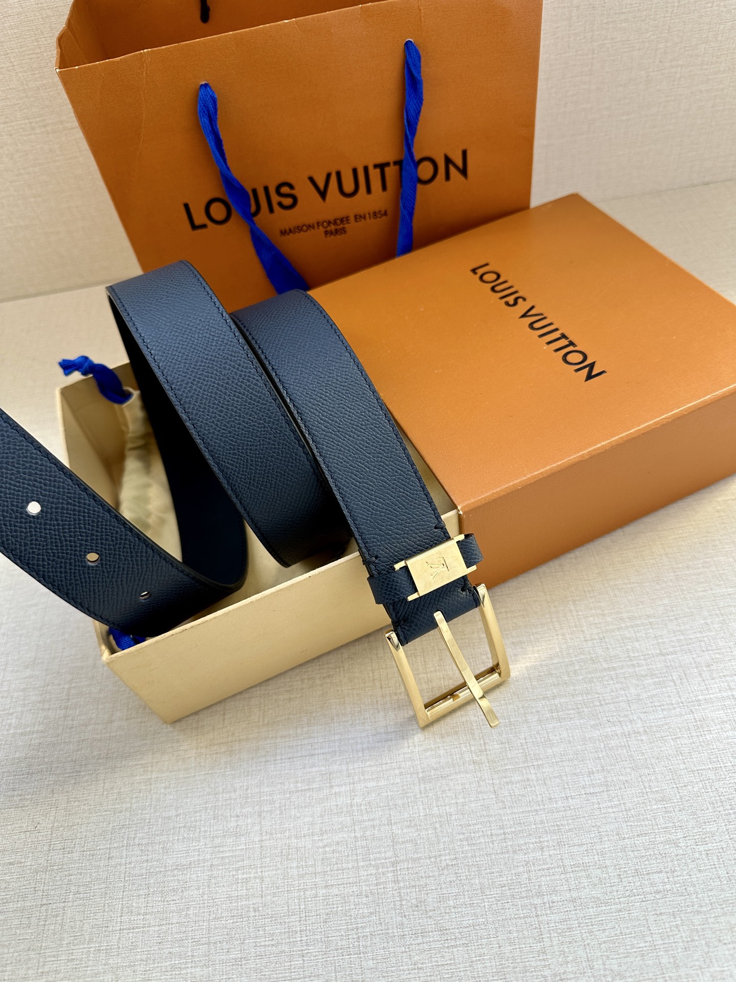 Louis Vuitton Leather Belt S-l