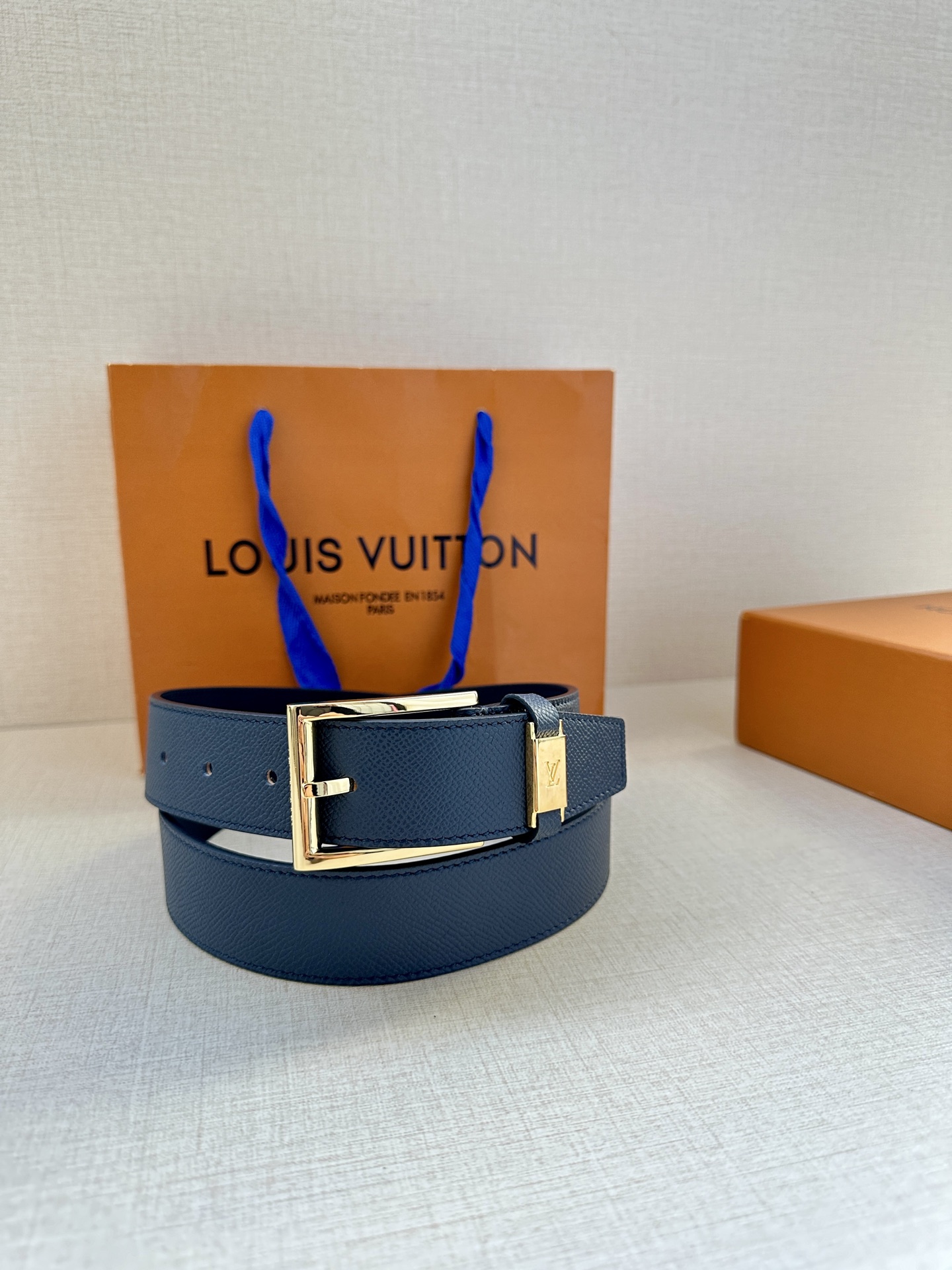 Louis Vuitton Leather Belt S-l
