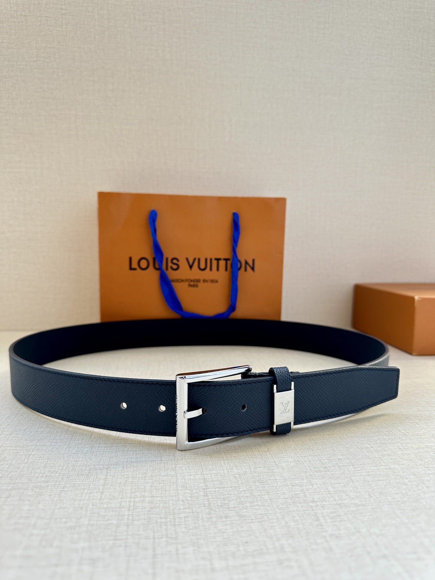 Louis Vuitton Leather Belt S-l