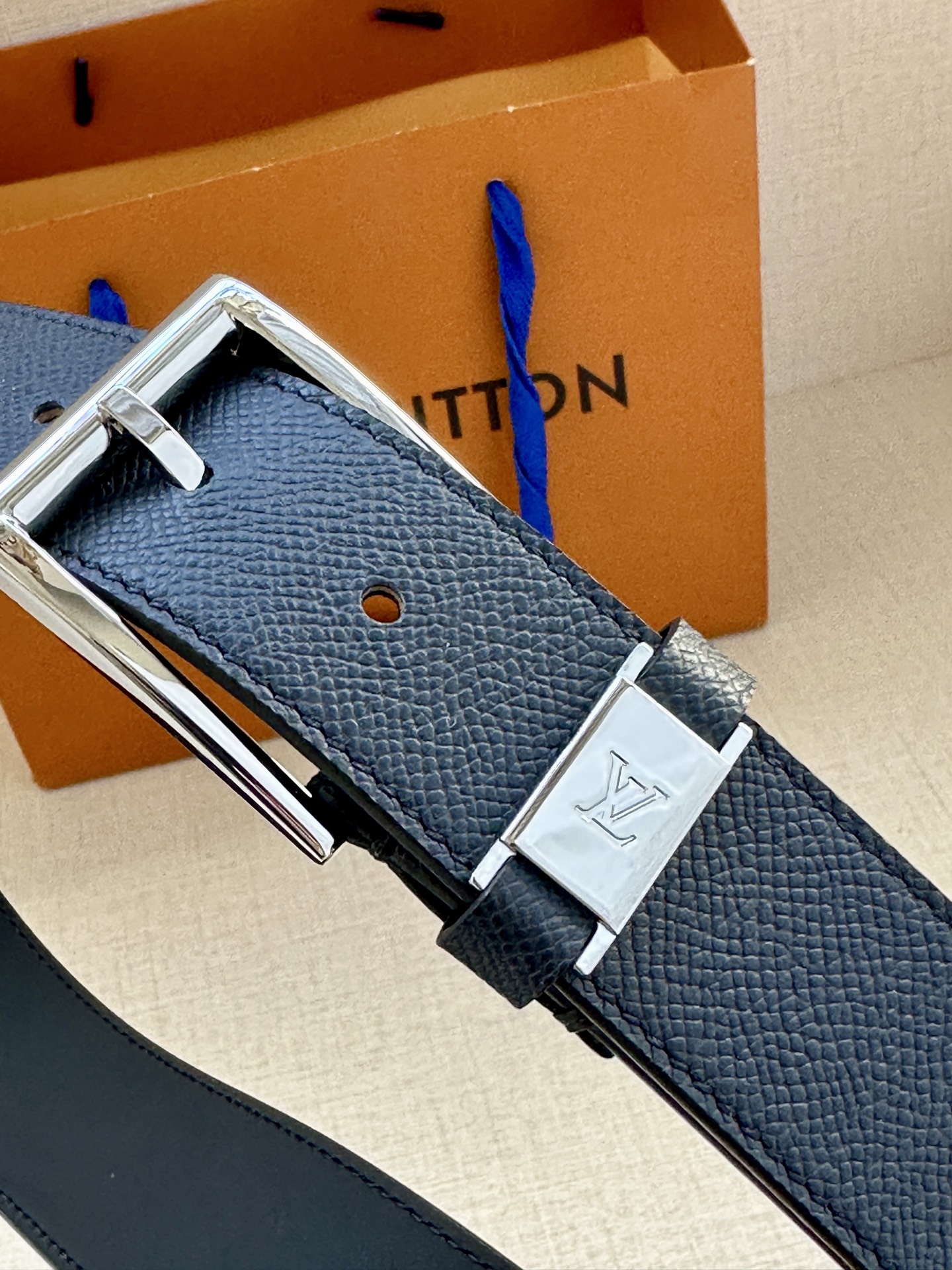 Louis Vuitton Leather Belt S-l