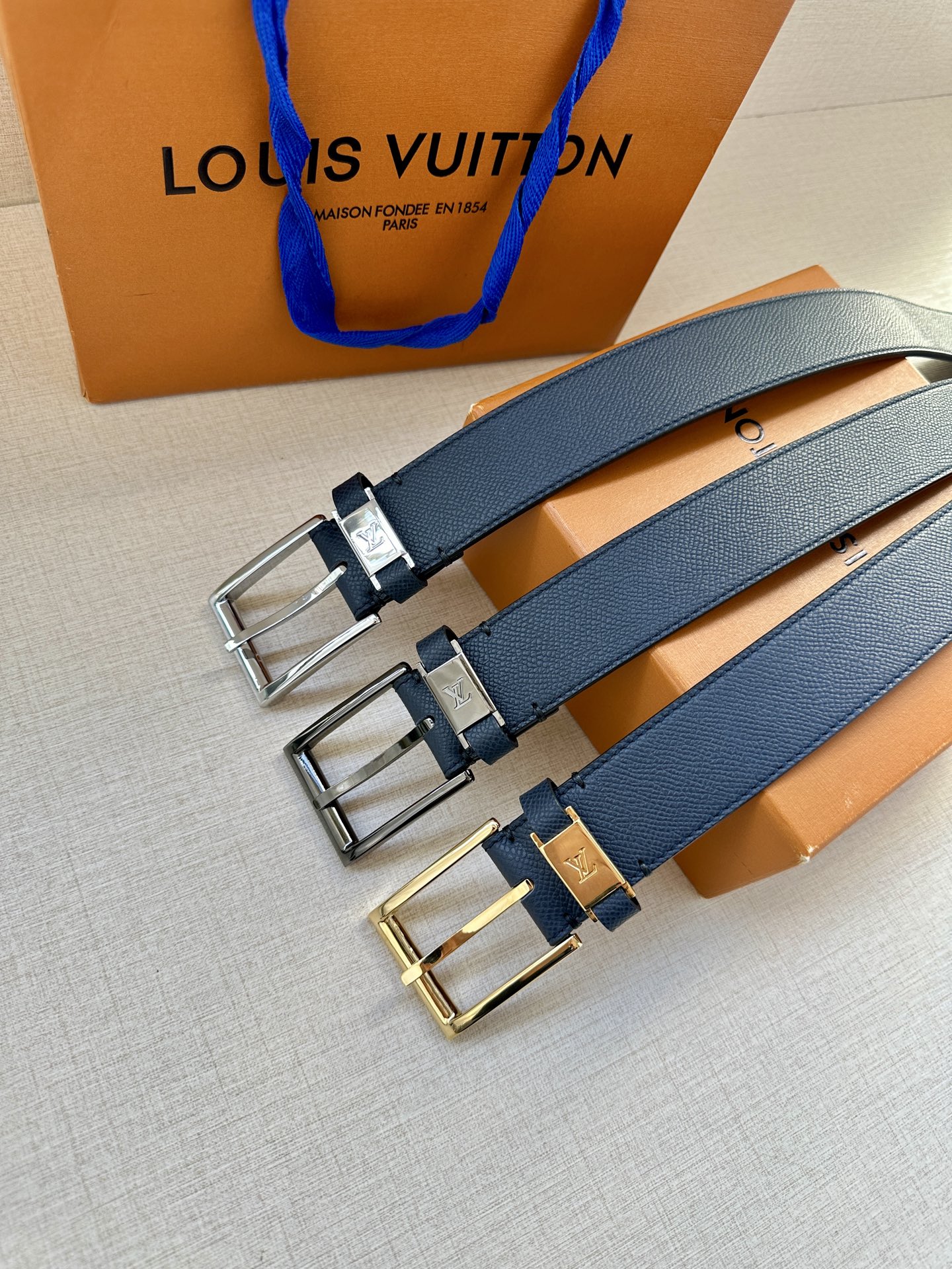Louis Vuitton Leather Belt S-l