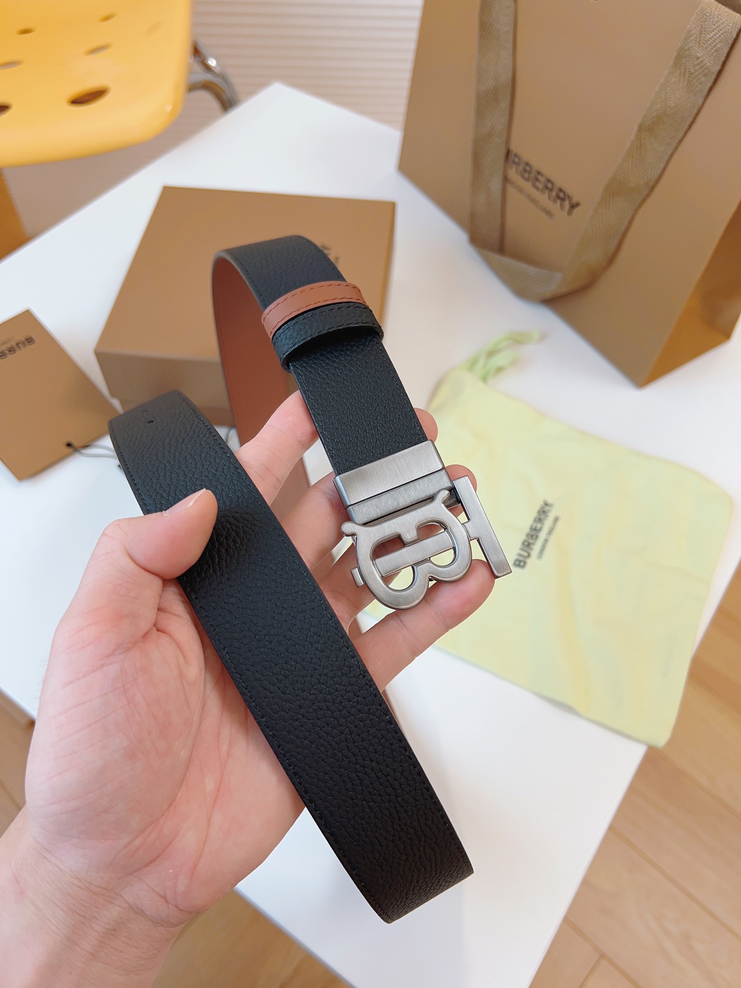 Burberry Basic Belt Top Grain Leather 34mm