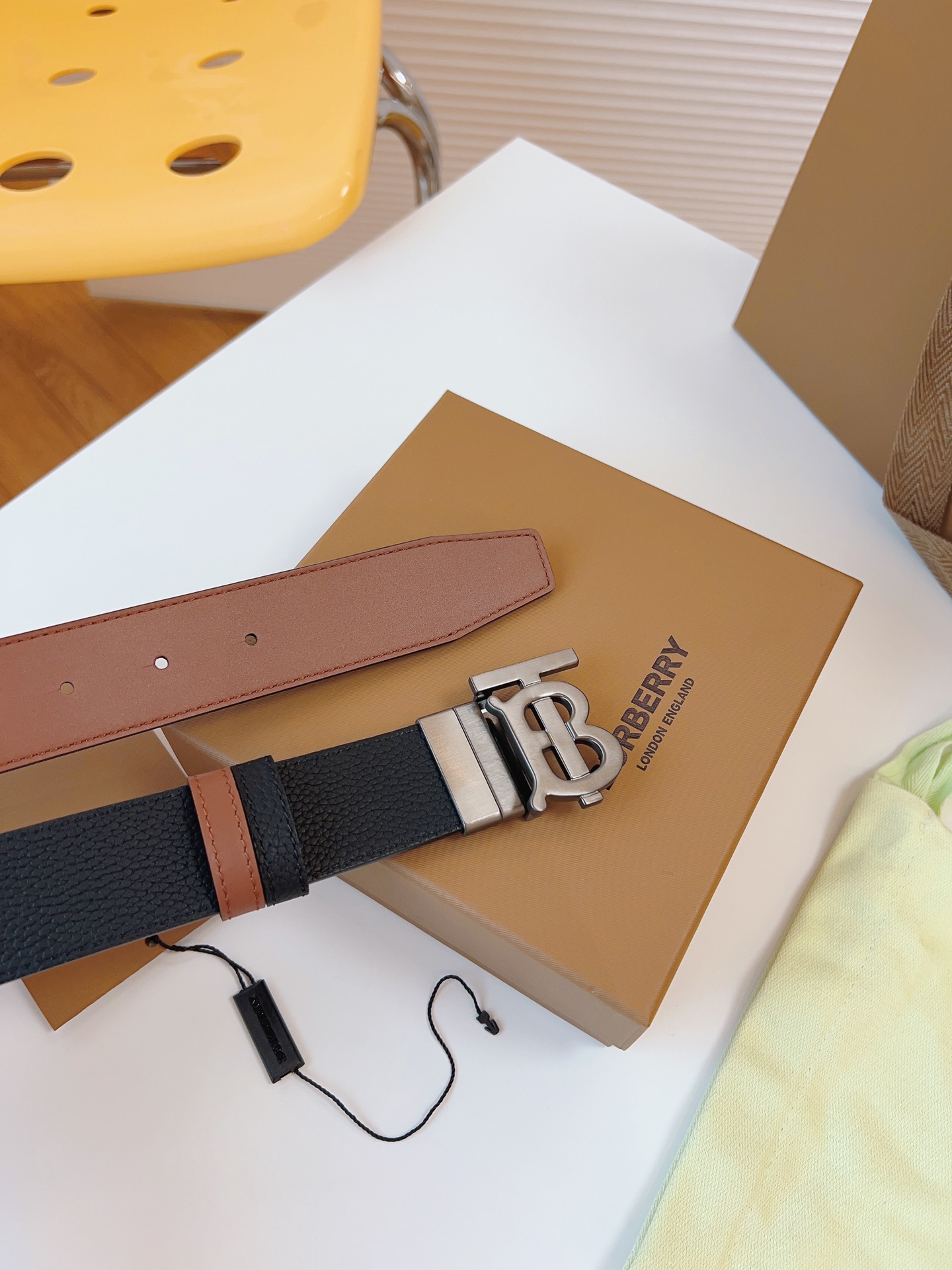 Burberry Basic Belt Top Grain Leather 34mm