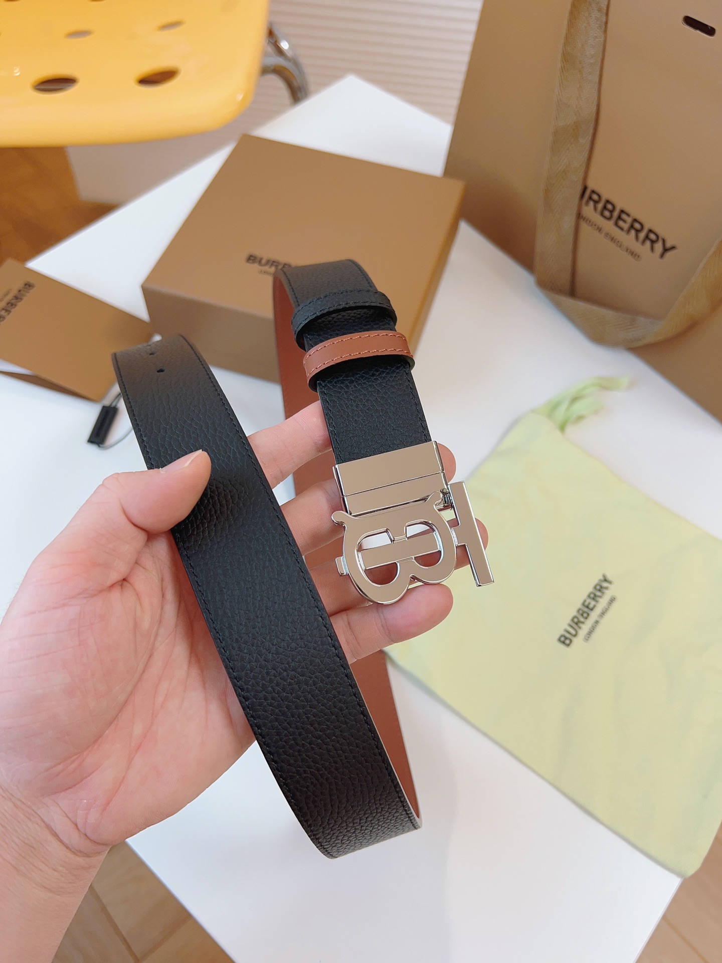 Burberry Basic Belt Top Grain Leather 34mm