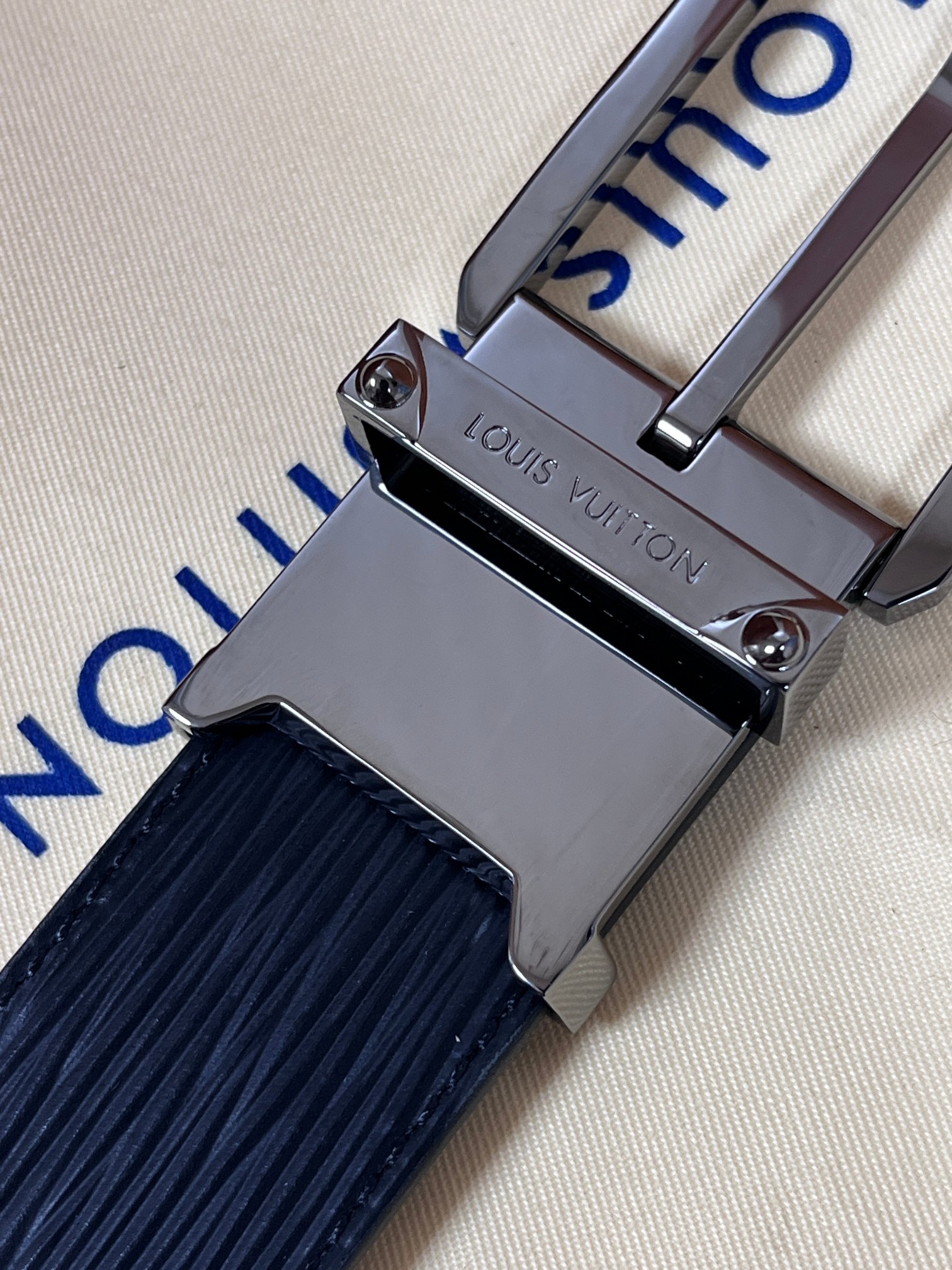 Louis Vuitton Basic Belt