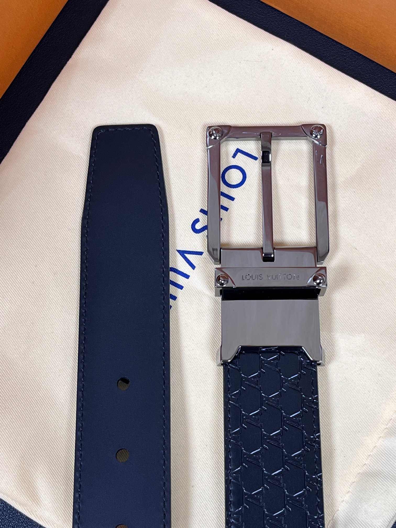 Louis Vuitton Basic Belt Cow Leather