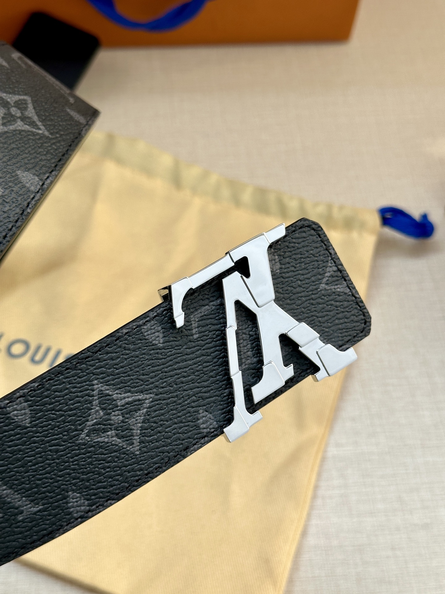 Louis Vuitton Basic Belt Canvas M-l