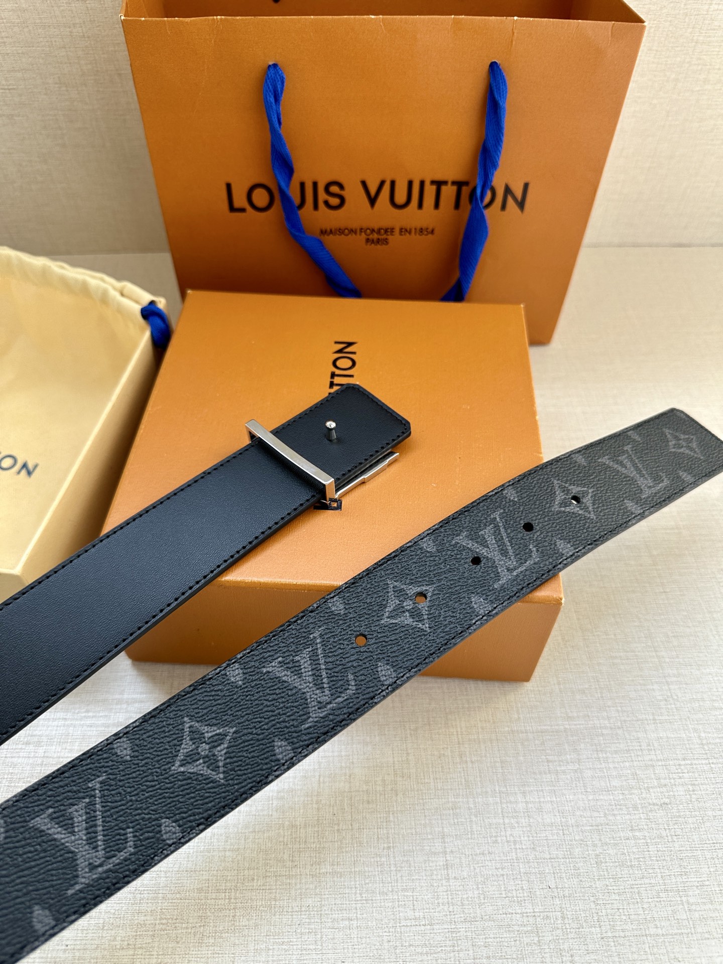 Louis Vuitton Basic Belt Canvas M-l