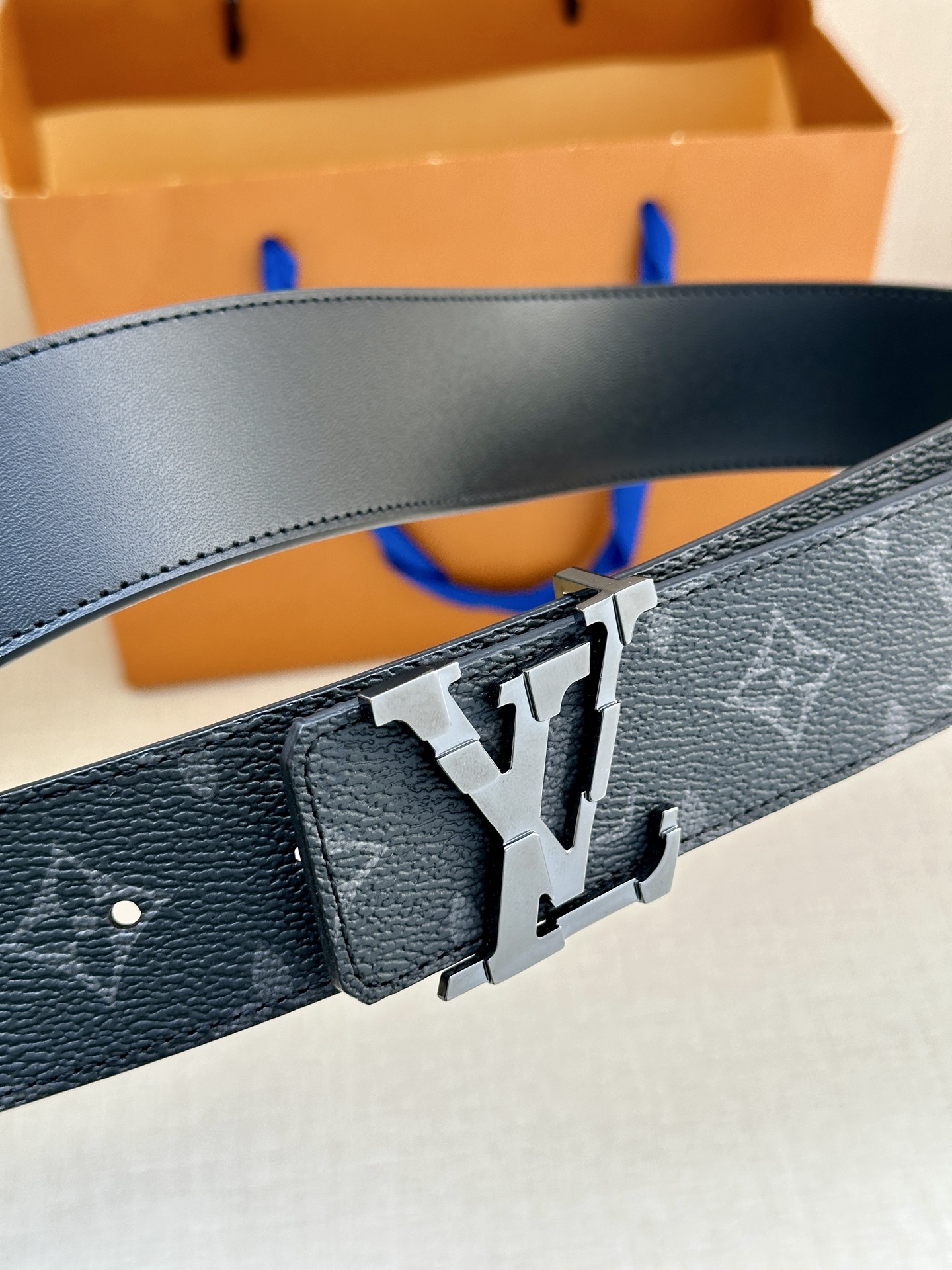 Louis Vuitton Basic Belt Canvas M-l