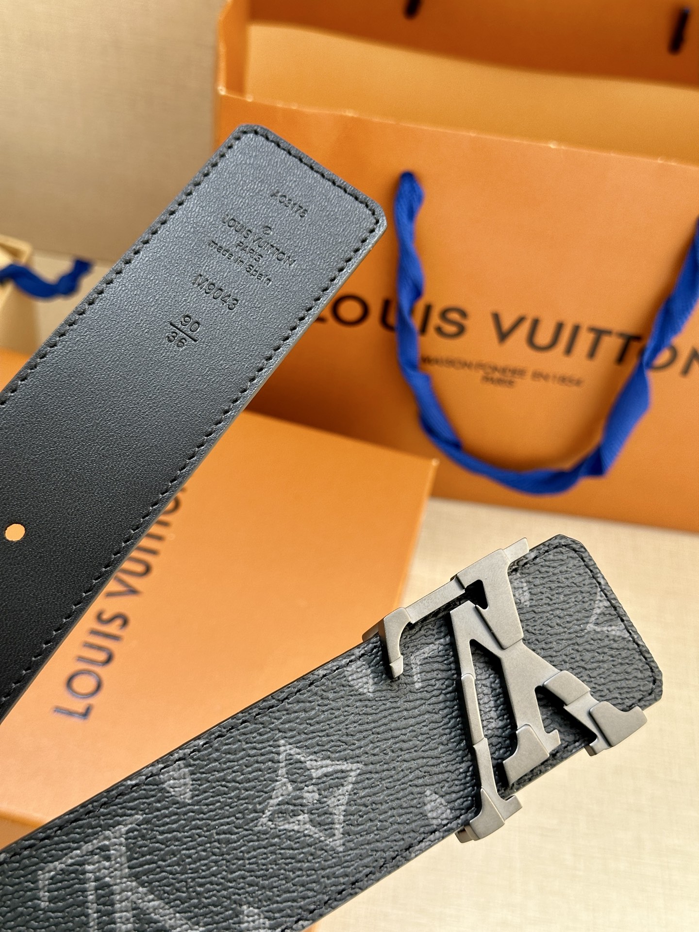 Louis Vuitton Basic Belt Canvas M-l