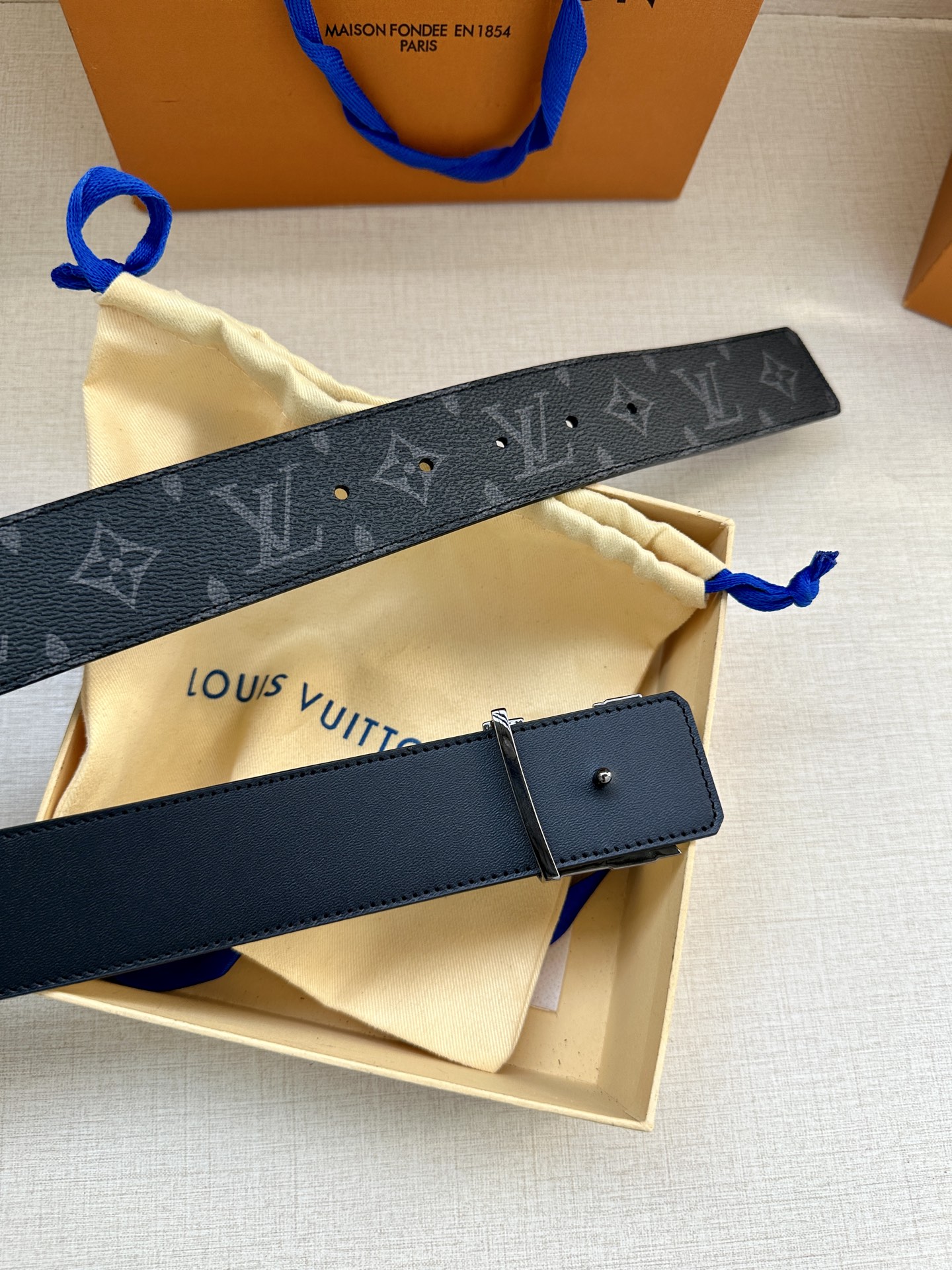 Louis Vuitton Basic Belt Canvas M-l
