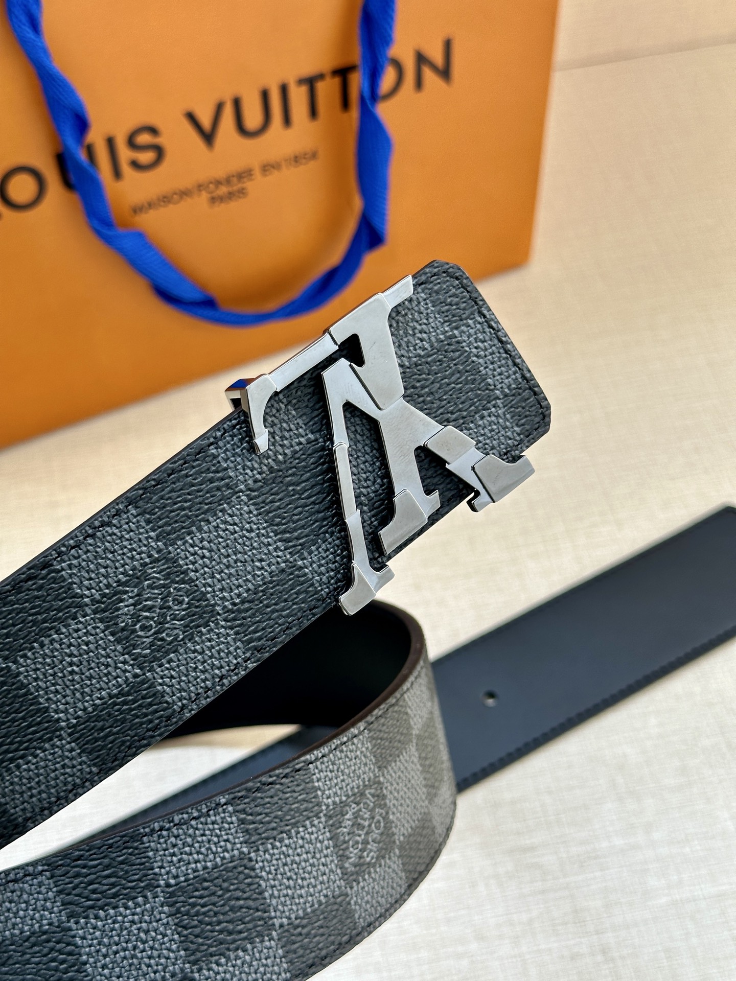Louis Vuitton Basic Belt Canvas M-l