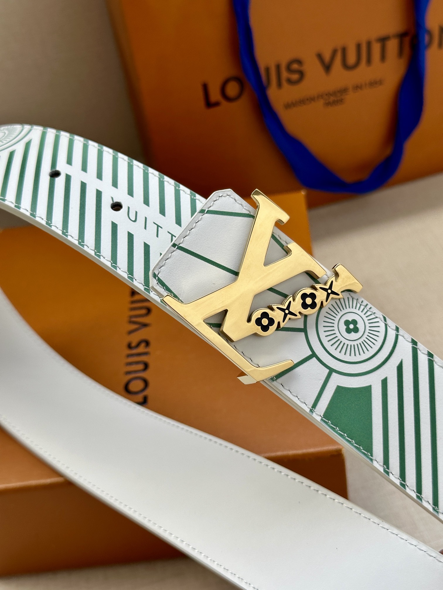 Louis Vuitton Basic Belt M-l