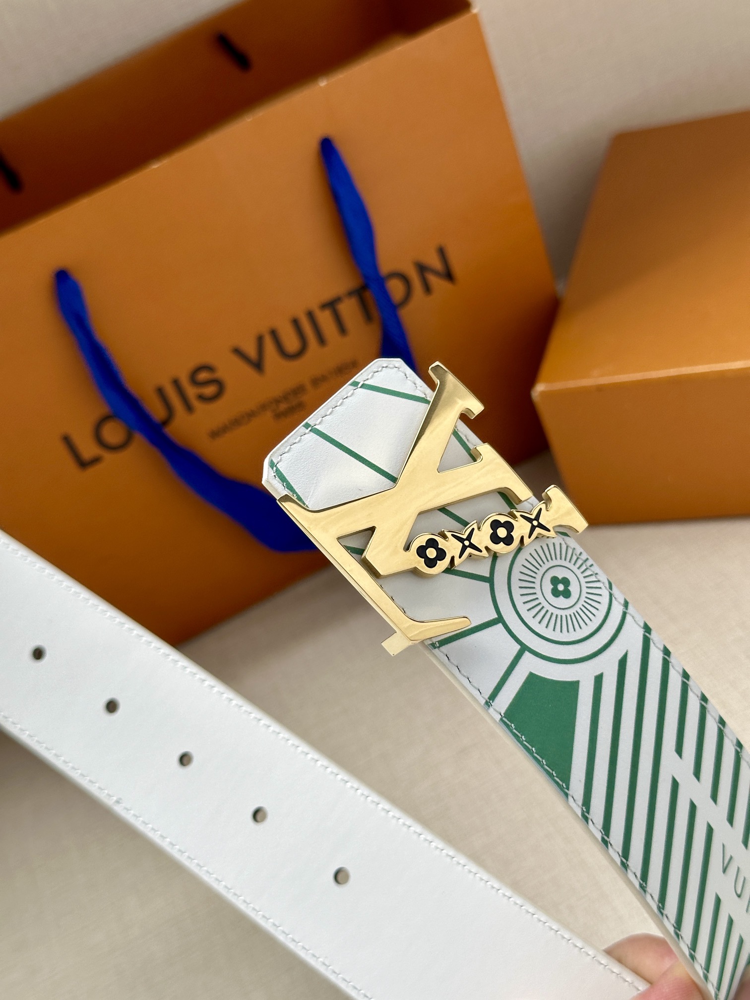 Louis Vuitton Basic Belt M-l