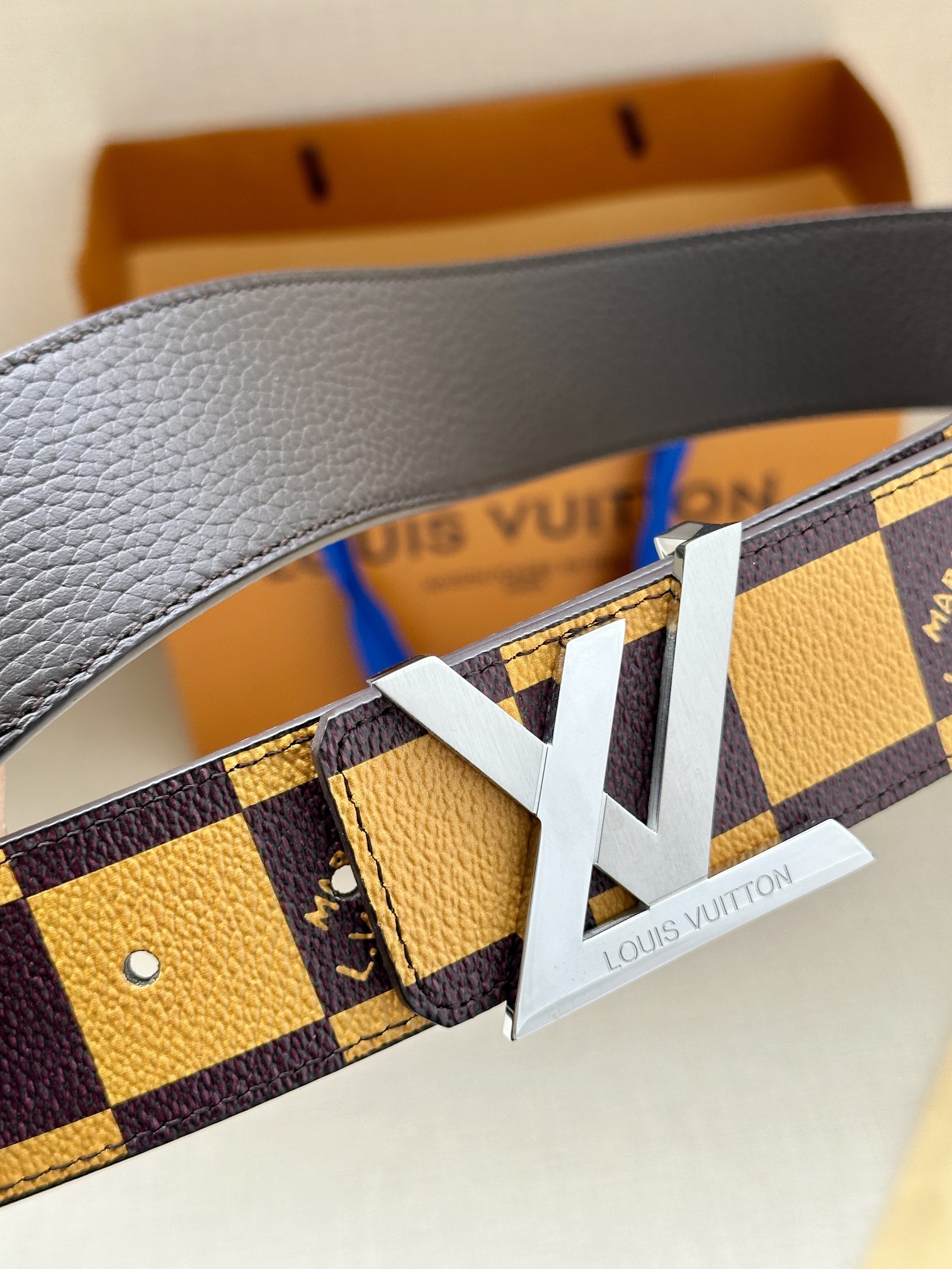 Louis Vuitton Male Basic Belt Cow Leather S-m-l