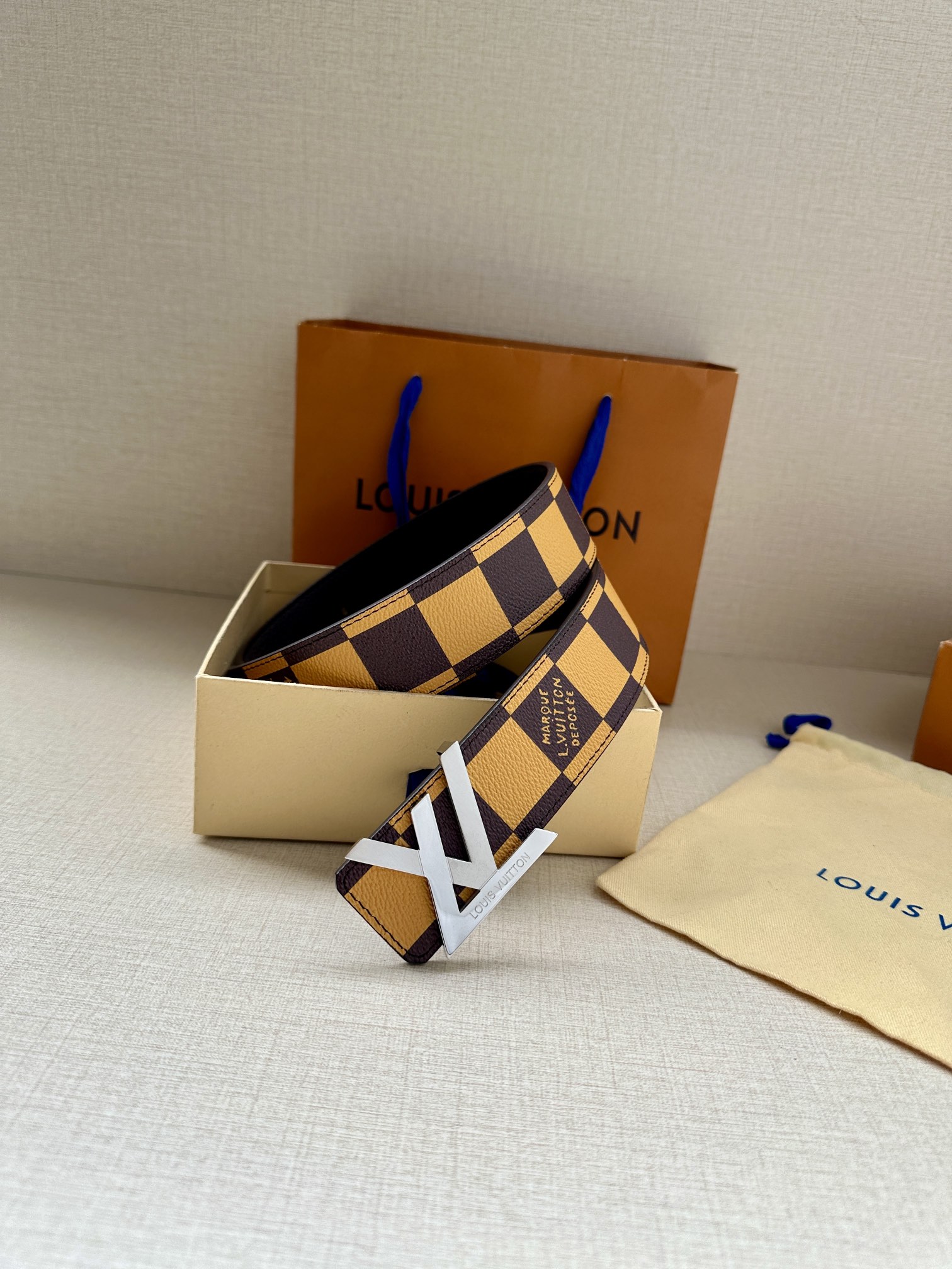 Louis Vuitton Male Basic Belt Cow Leather S-m-l