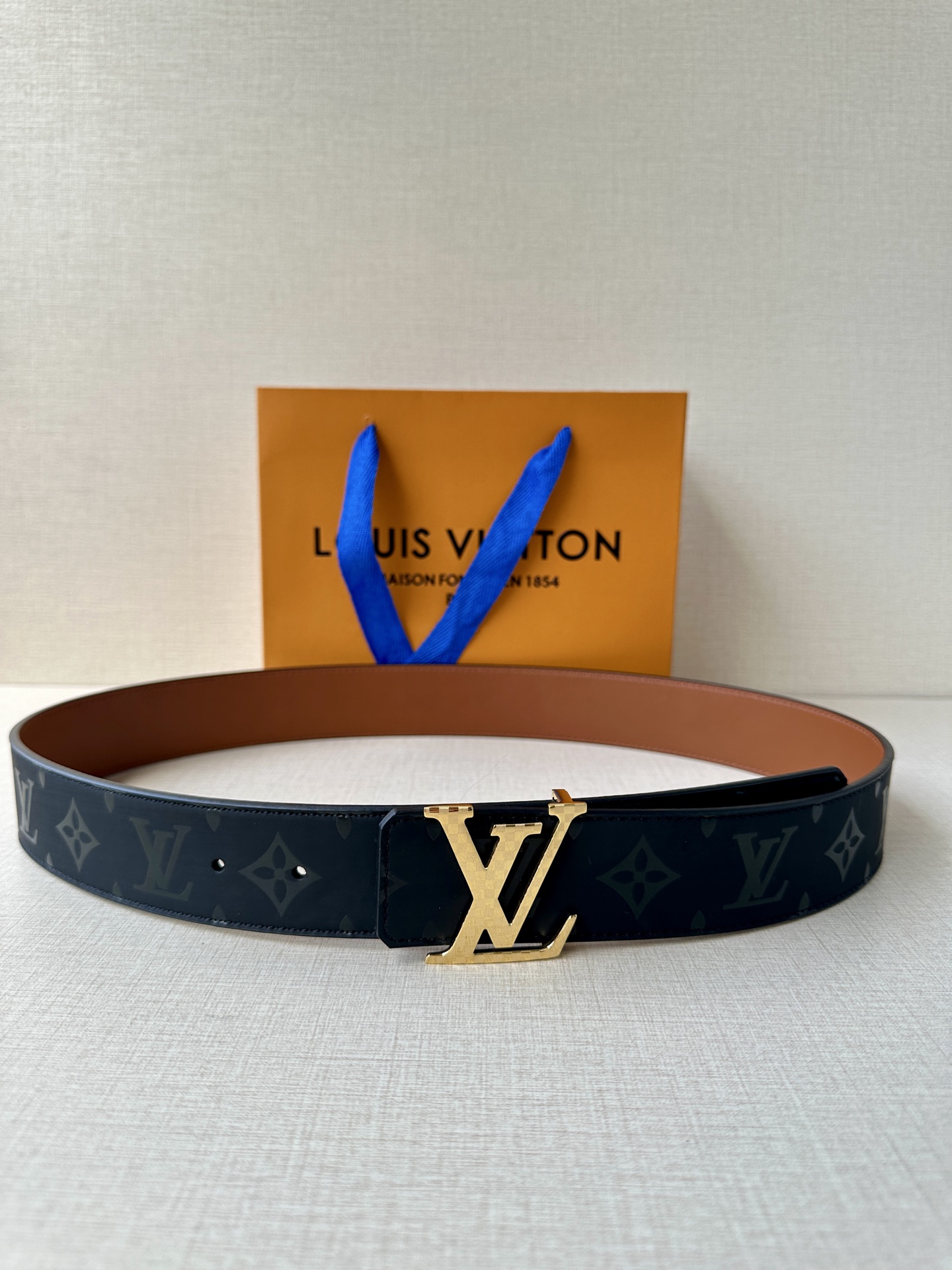 Louis Vuitton Leather Belt S-m-l